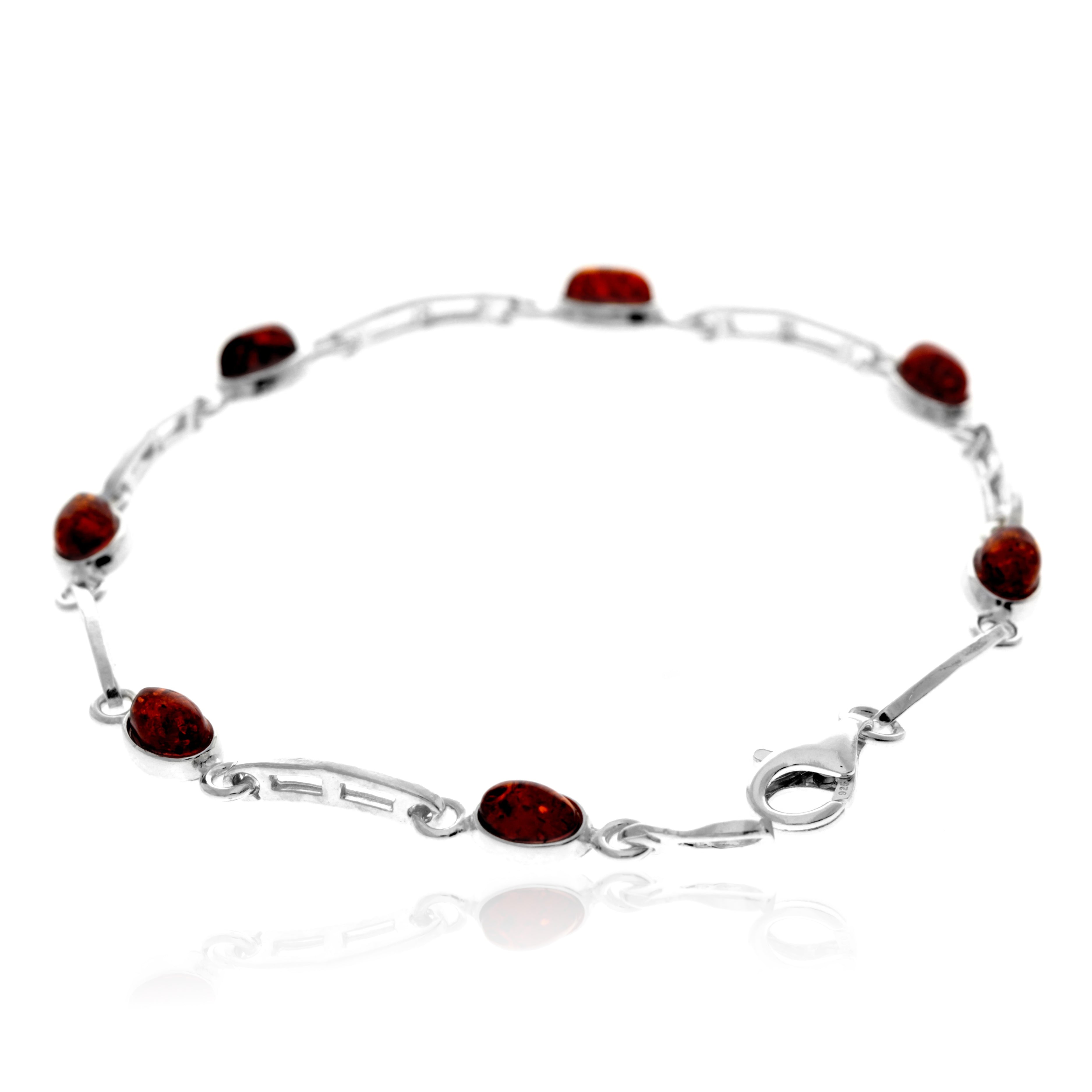 ee76b9b4bc231e19201e8cf6ae5ee4a4