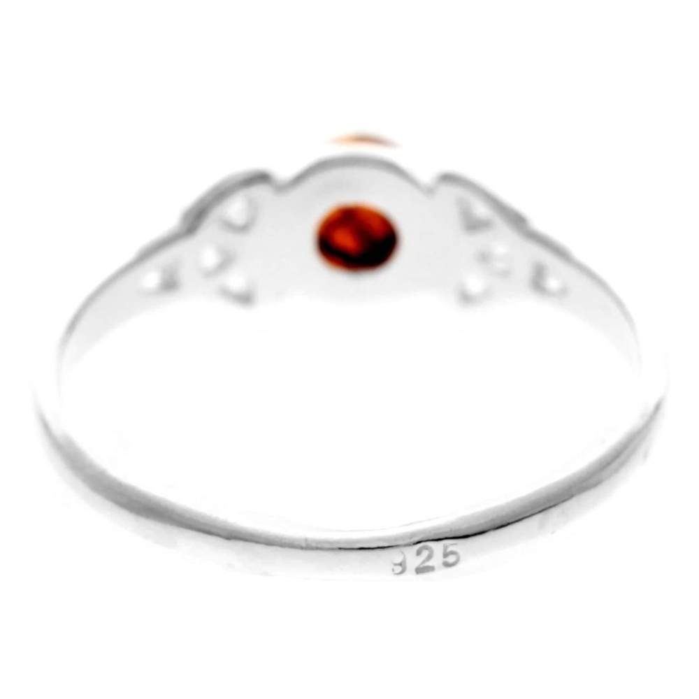 925 Sterling Silver & Genuine Baltic Amber Celtic Classic Ring - 7588