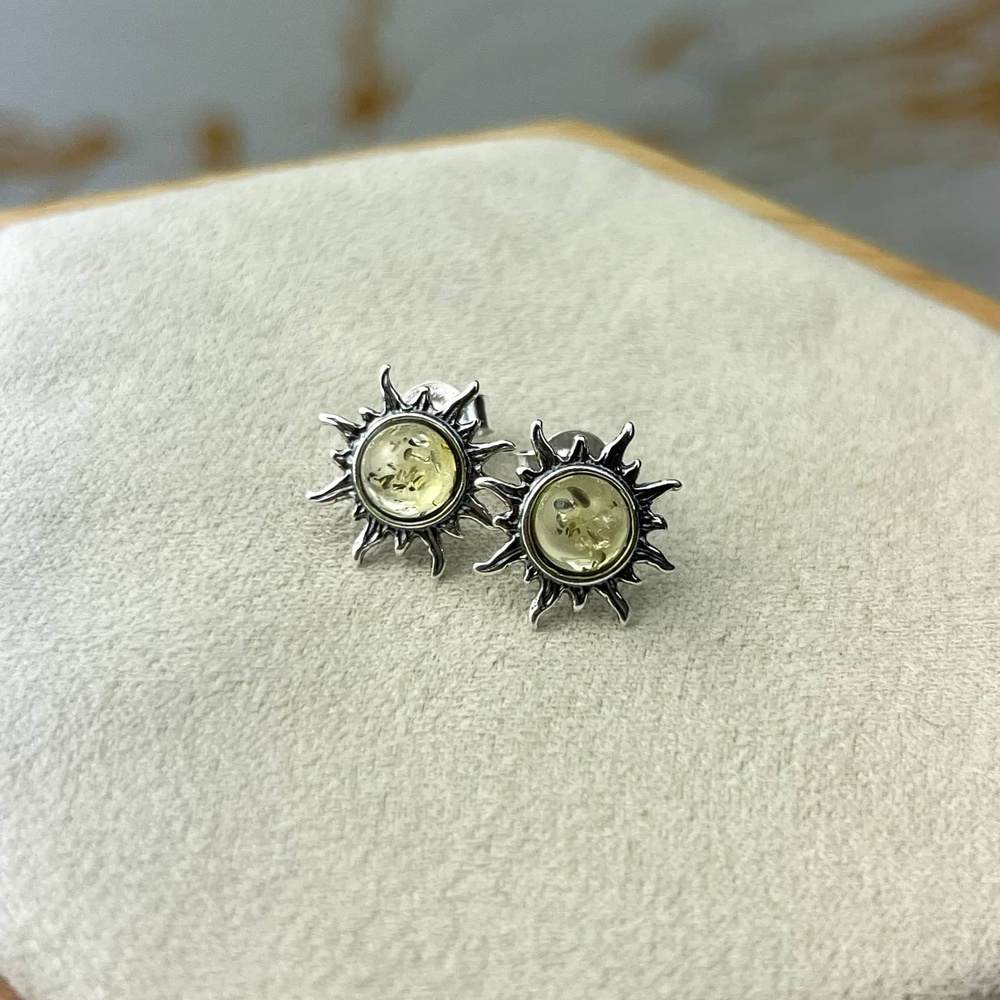 925 Sterling Silver & Genuine Baltic Amber Small Sun Stud Earrings 8549