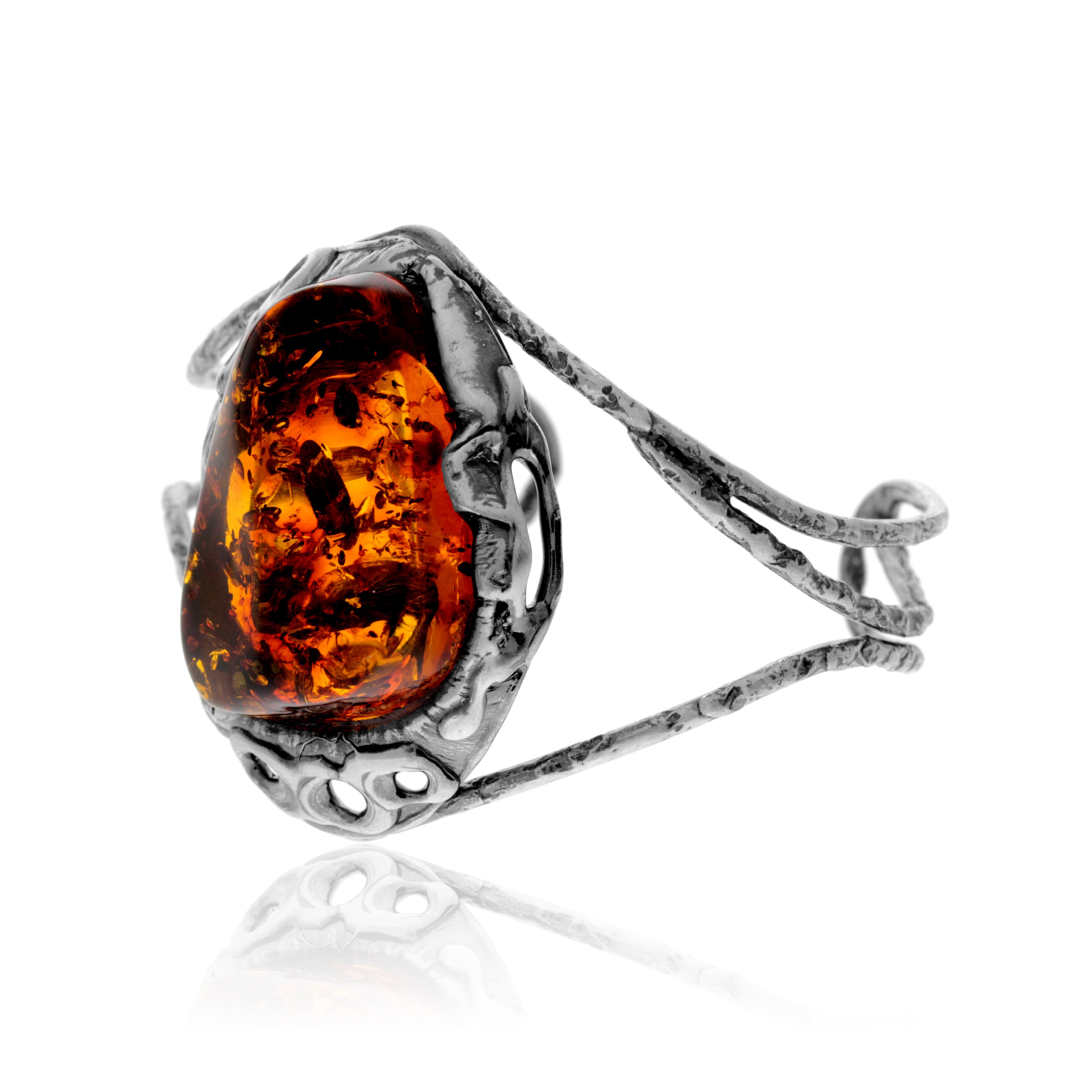 67e1a0a78152b76640c8b98f16277935