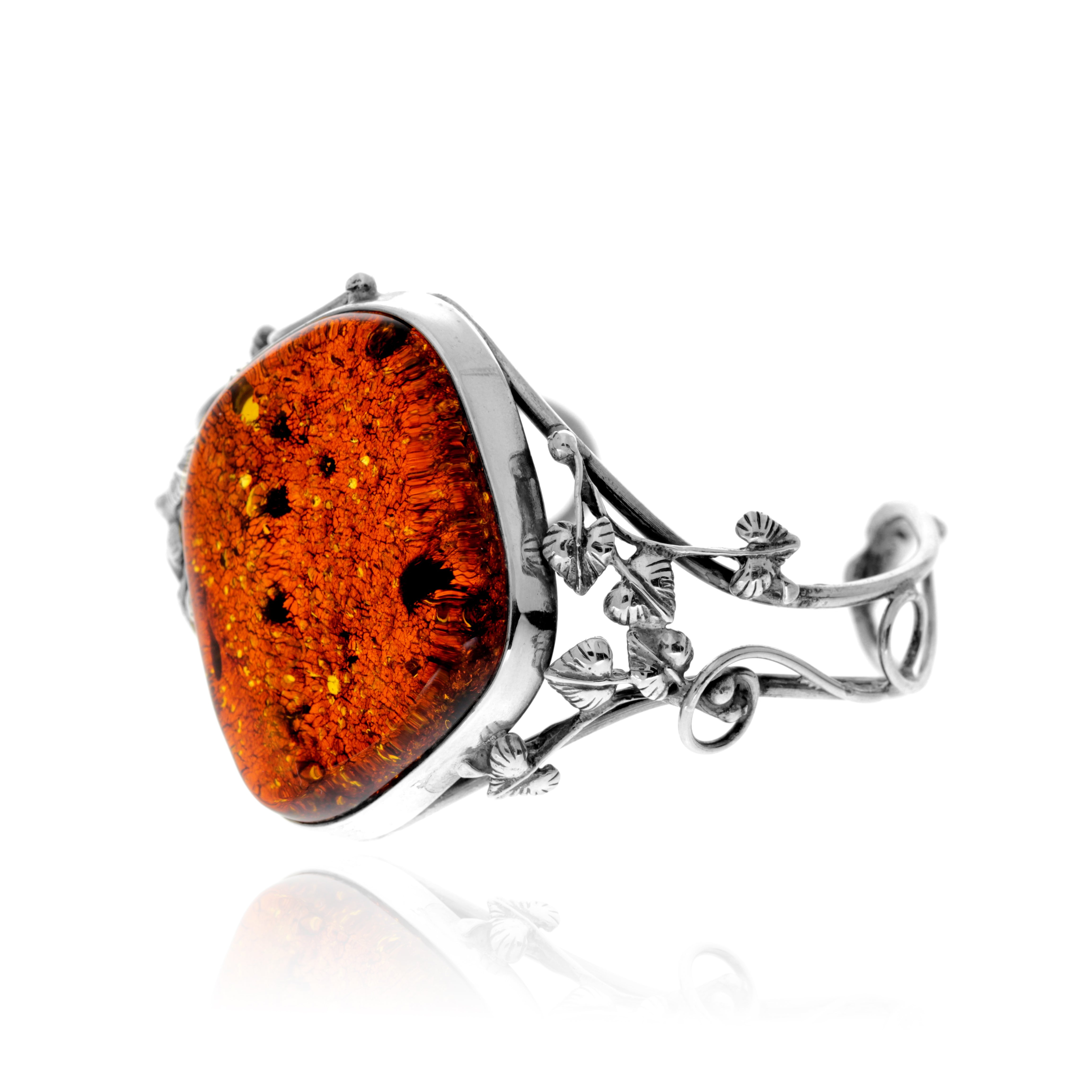 22c7d18c494cd6c857d67b56b172fa32