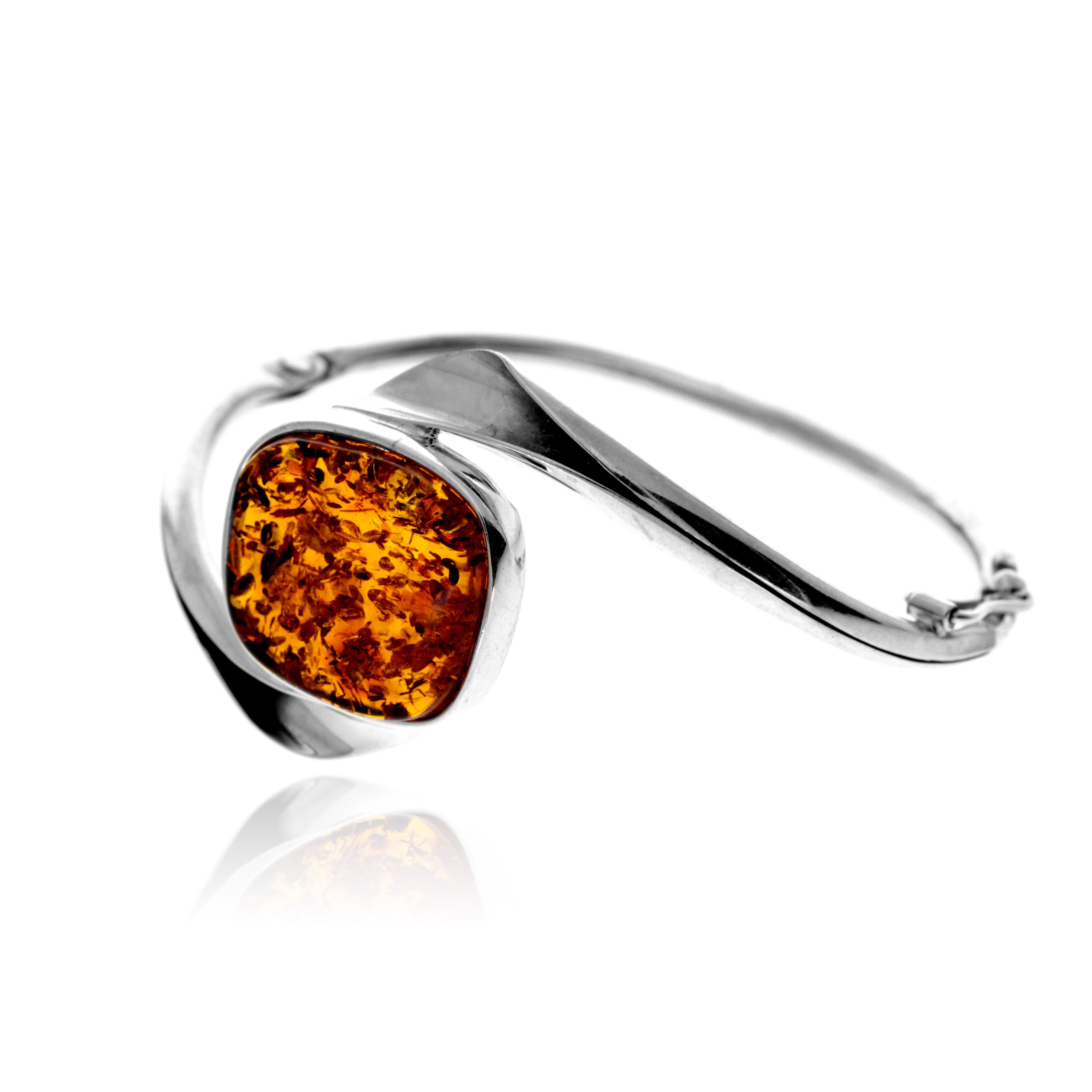 d52e6b3305e24ecfbe858adf93d54120