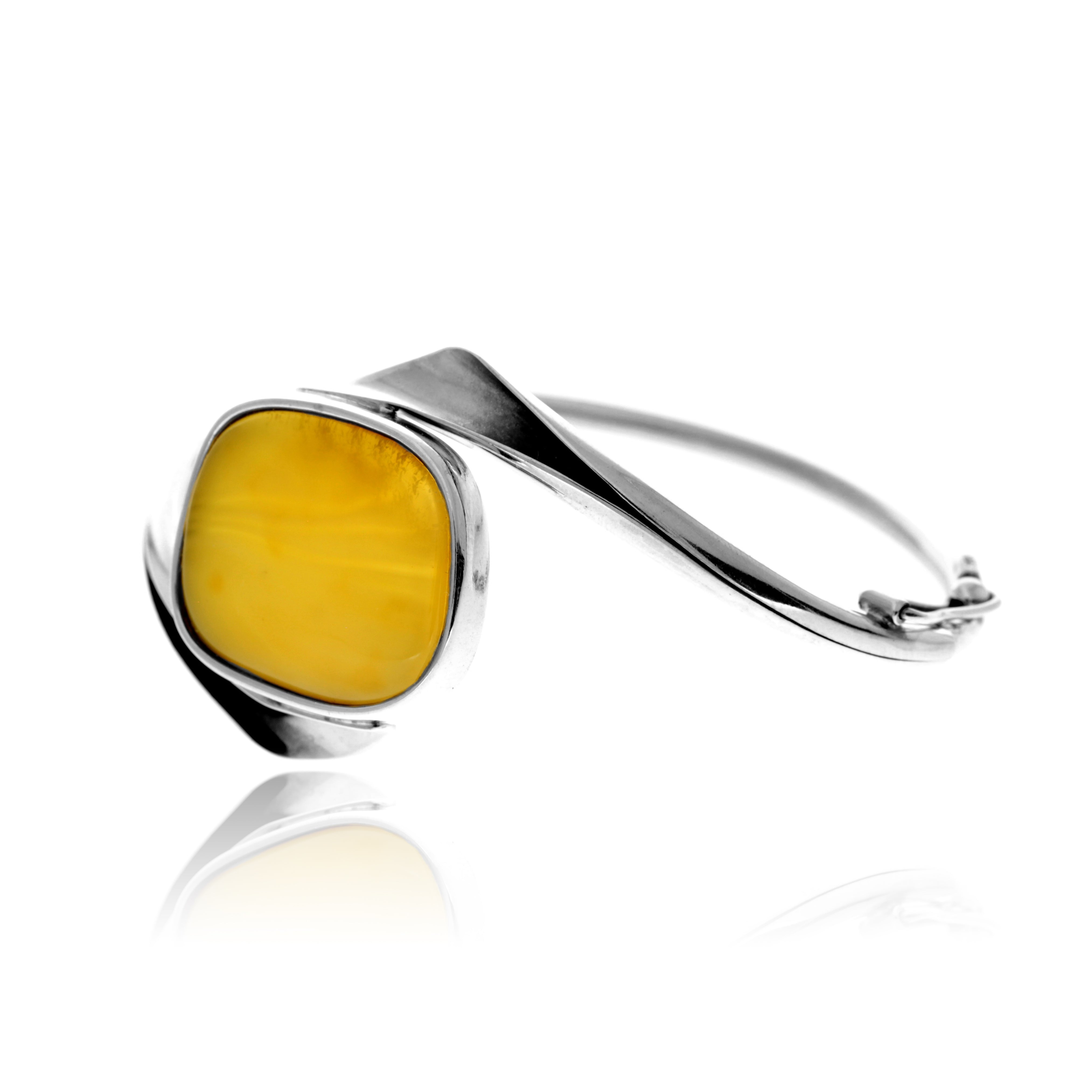 6d0f363d756a1ad386ca50700782d20b