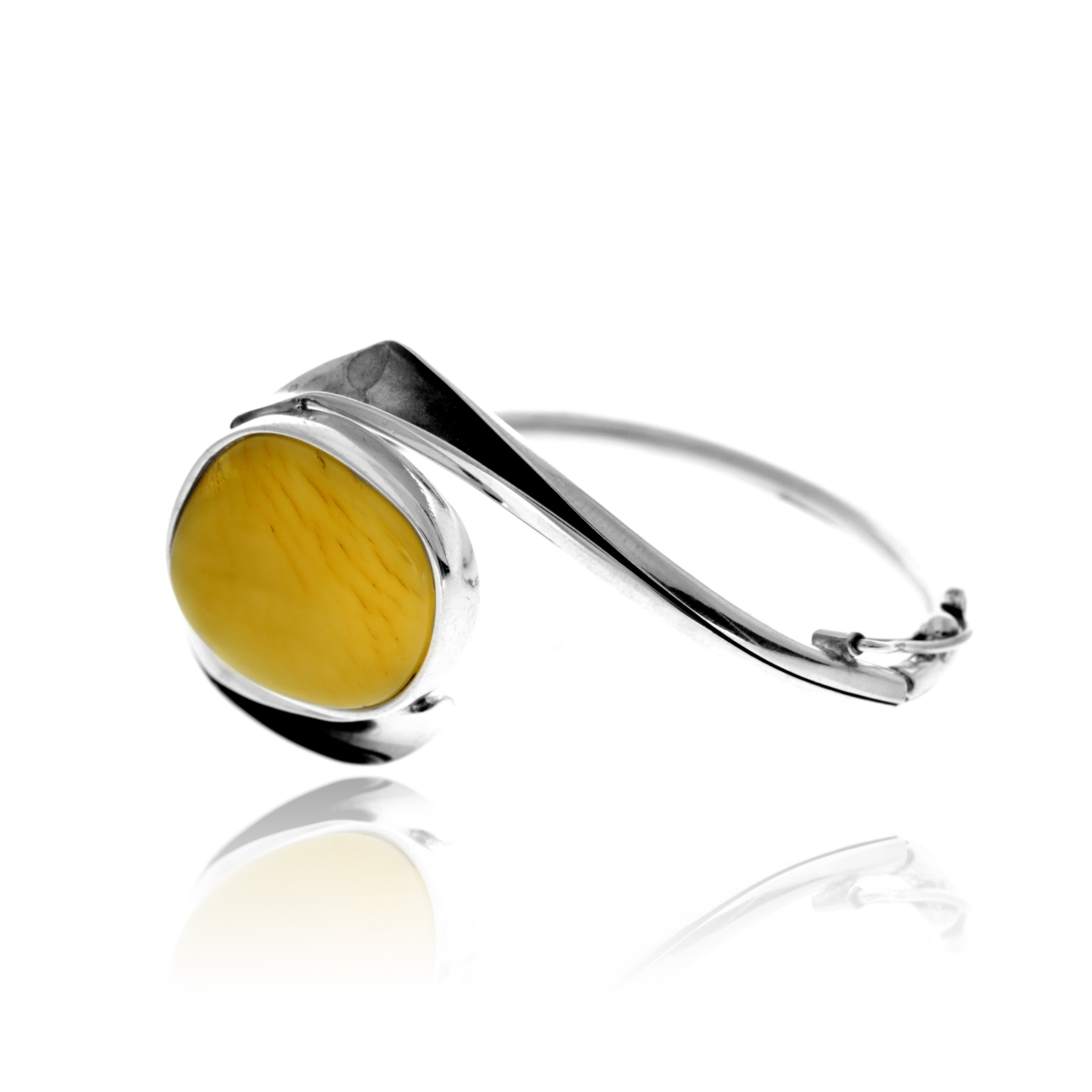 8acbc6ee148f257e58826c53cd3c56aa