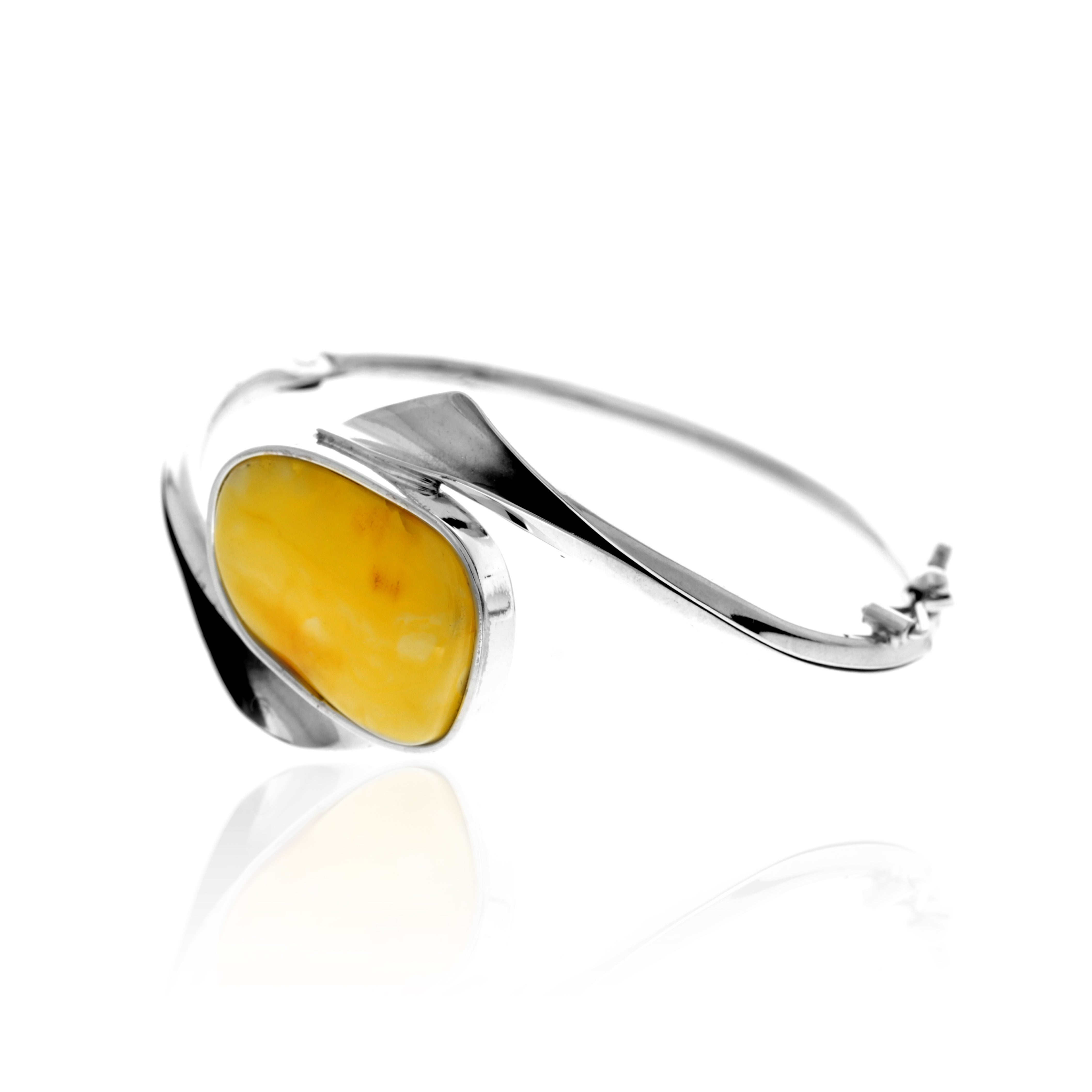 df756cee1b9d9966cdc4606b75c8fe55