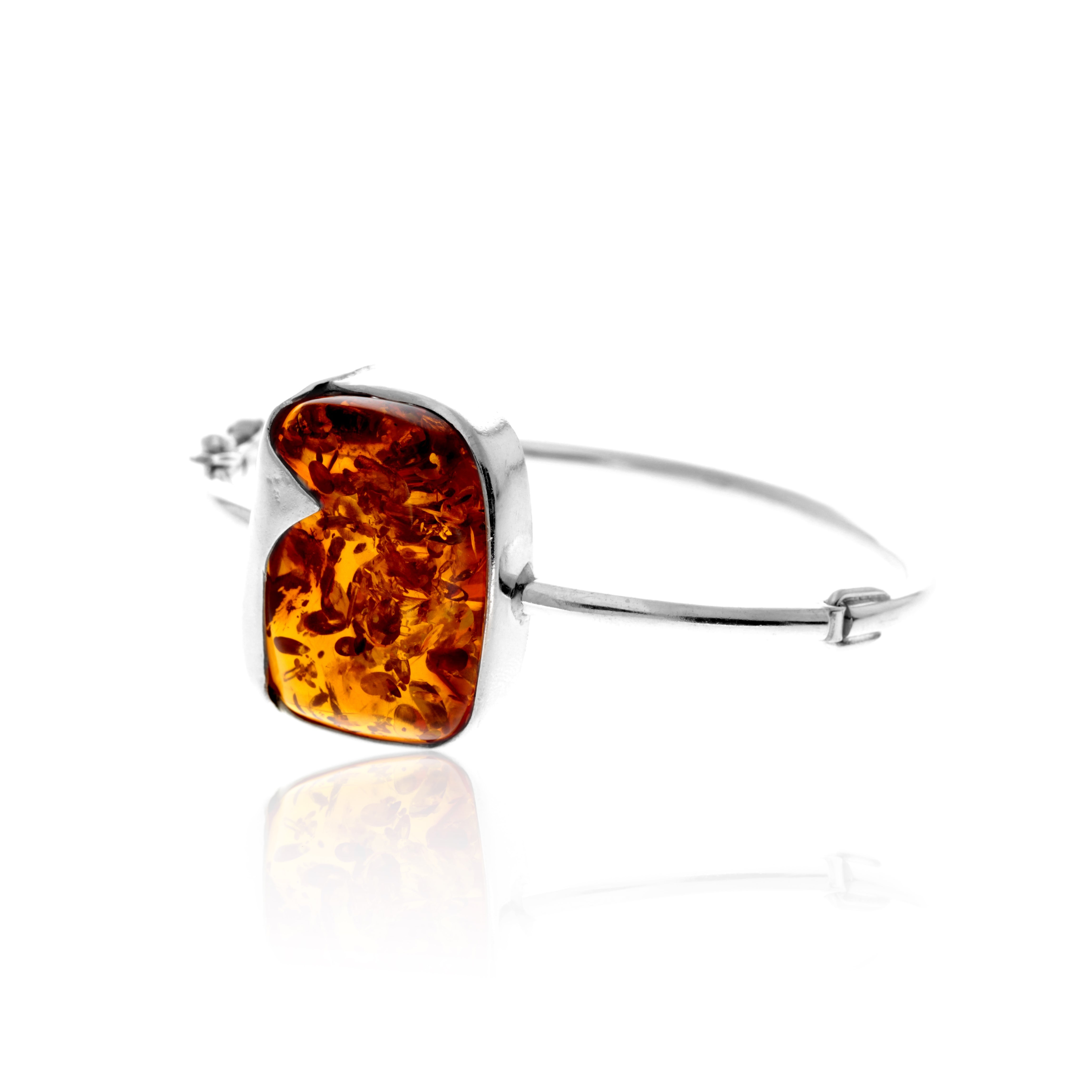 bbaba8662f4ec02fe9156c46c715e18d