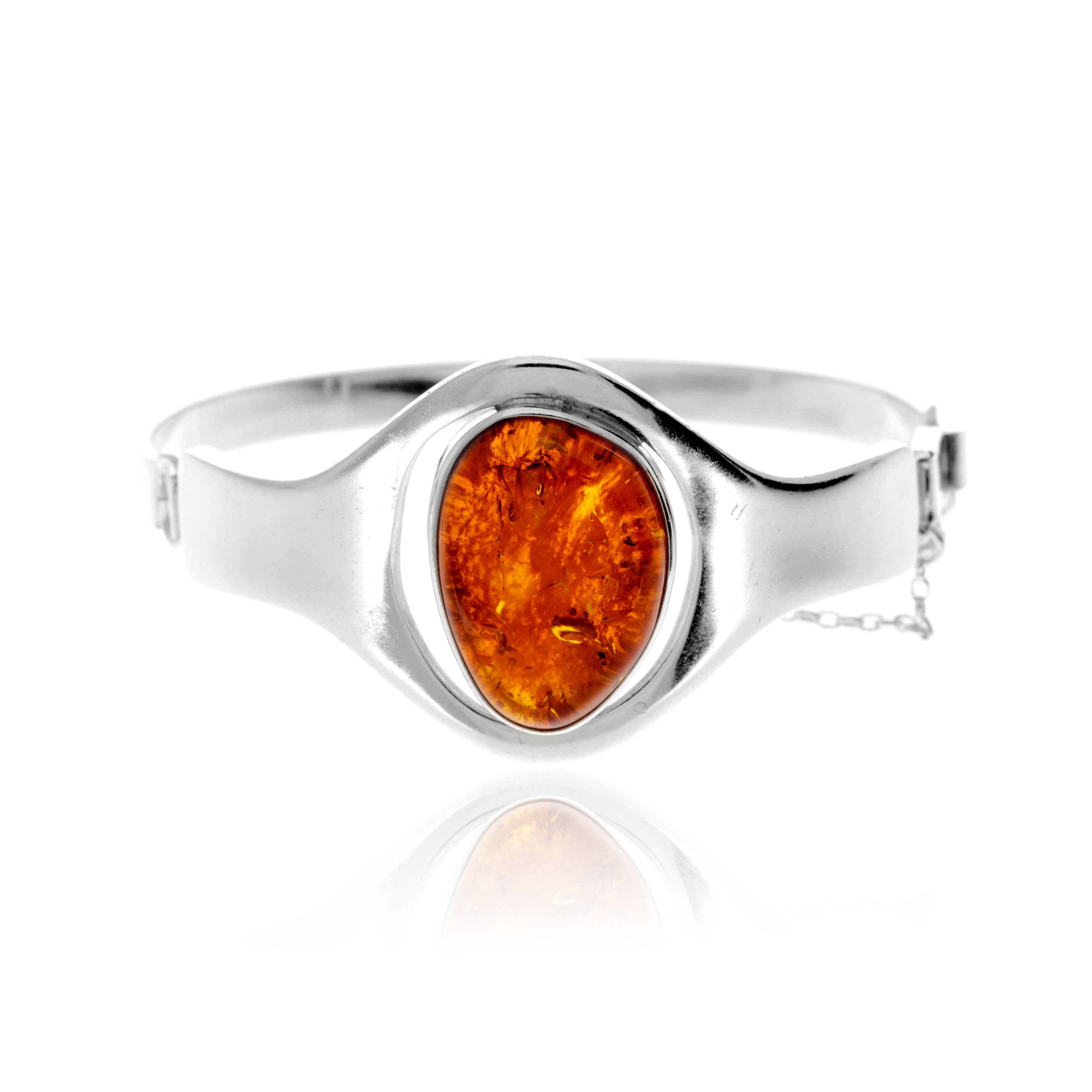 f47dcb16fa9cf038e49ac650239375bd