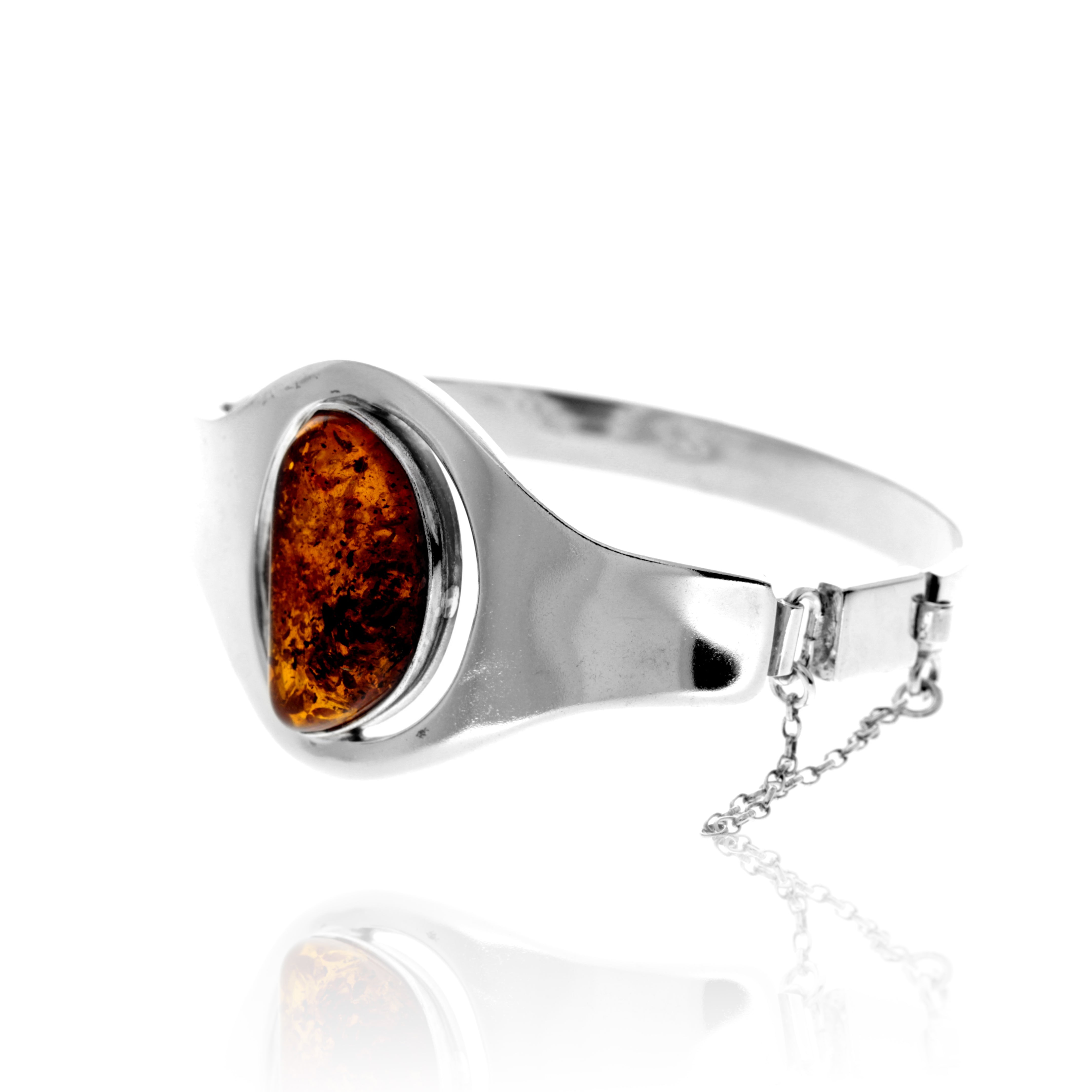 f8b7d5f76d1784663968c6debca532cc