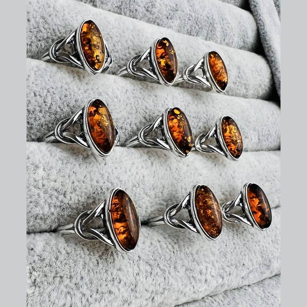 925 Sterling Silver & Genuine Baltic Amber Celtic Classic Ring - 7503