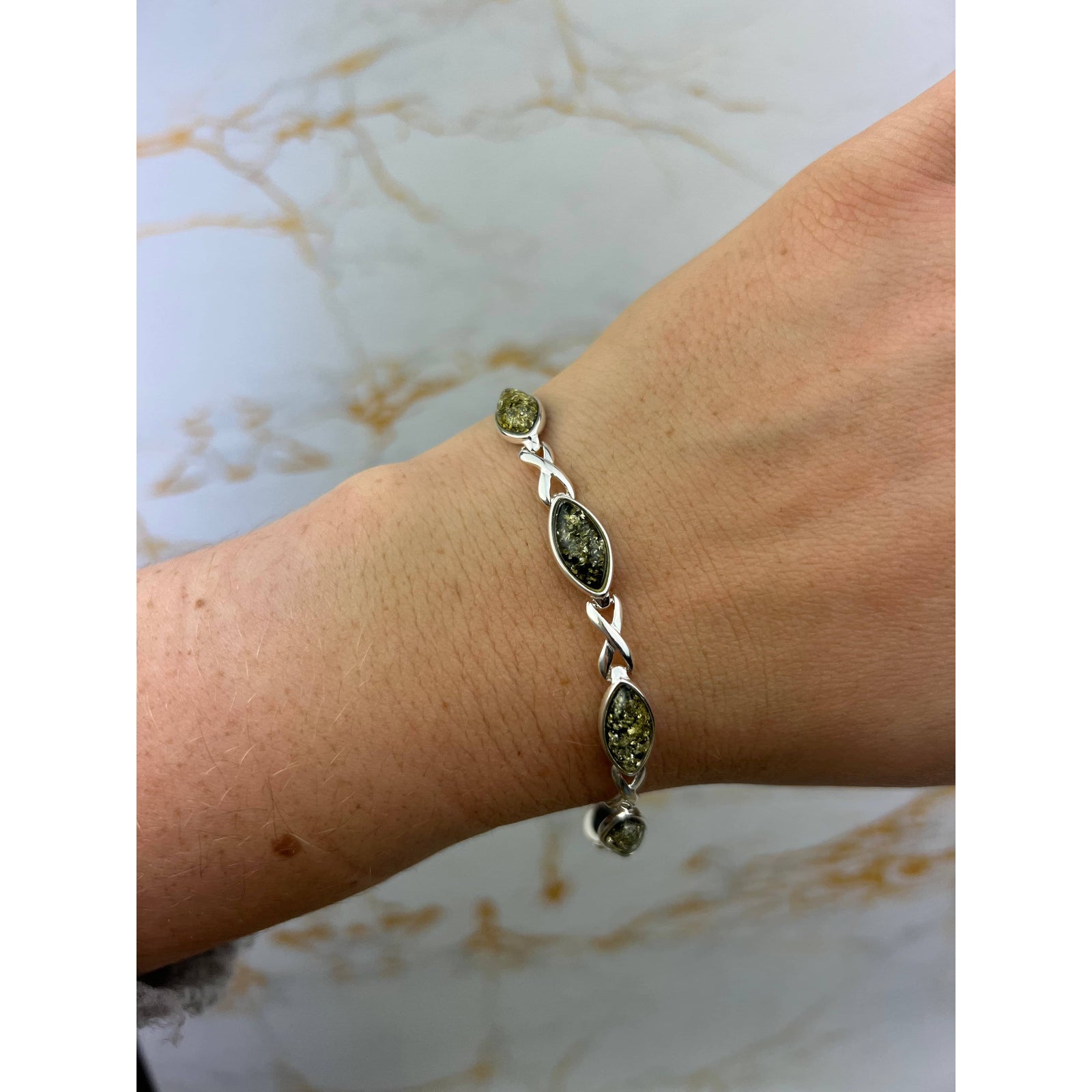 925 Sterling Silver & Genuine Baltic Amber Infinity Classic Bracelet 19.5 cm - GL561