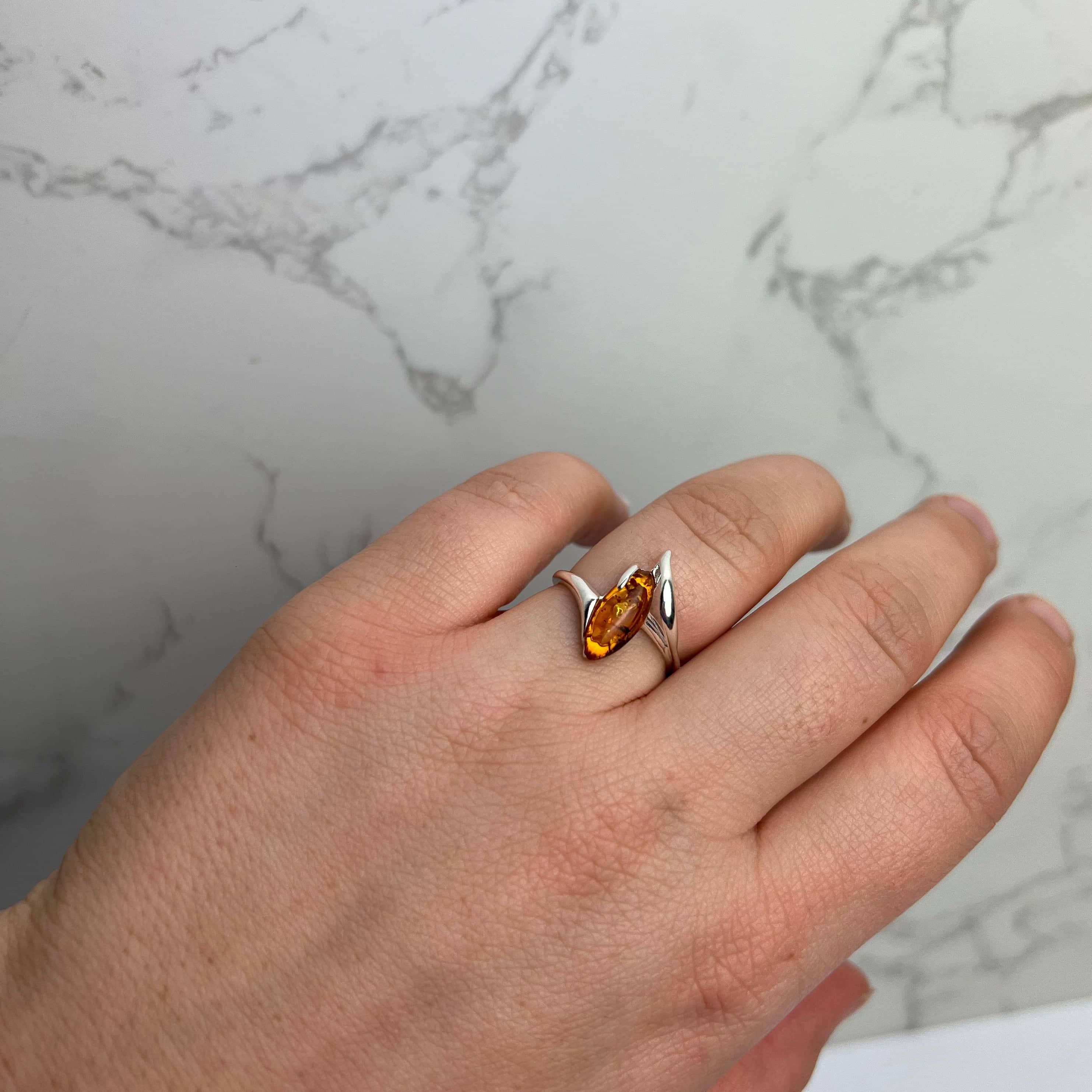 925 Sterling Silver & Baltic Amber Modern Designer Ring - GL413A