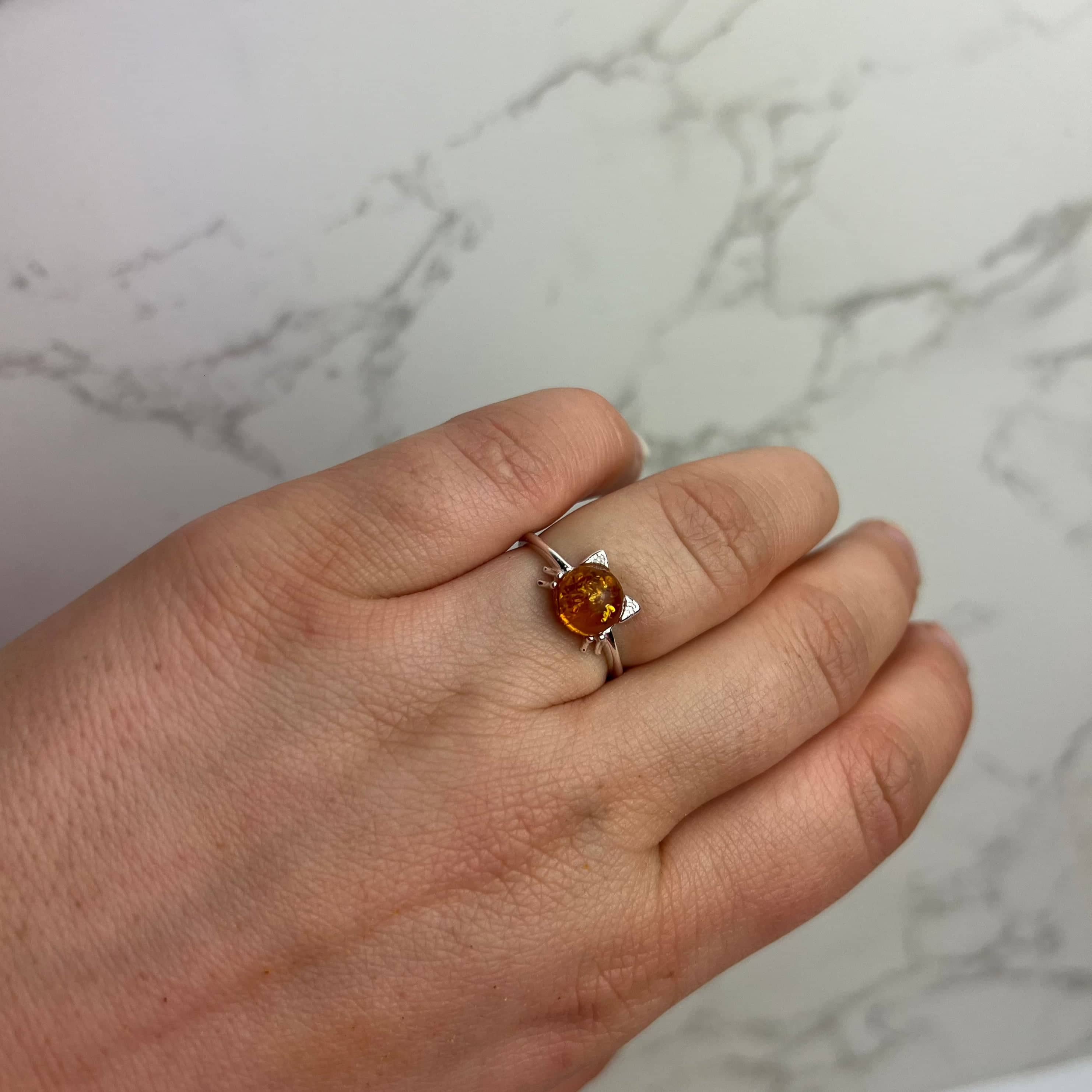 925 Sterling Silver & Genuine Baltic Amber Cat Adjustable Ring - GL739