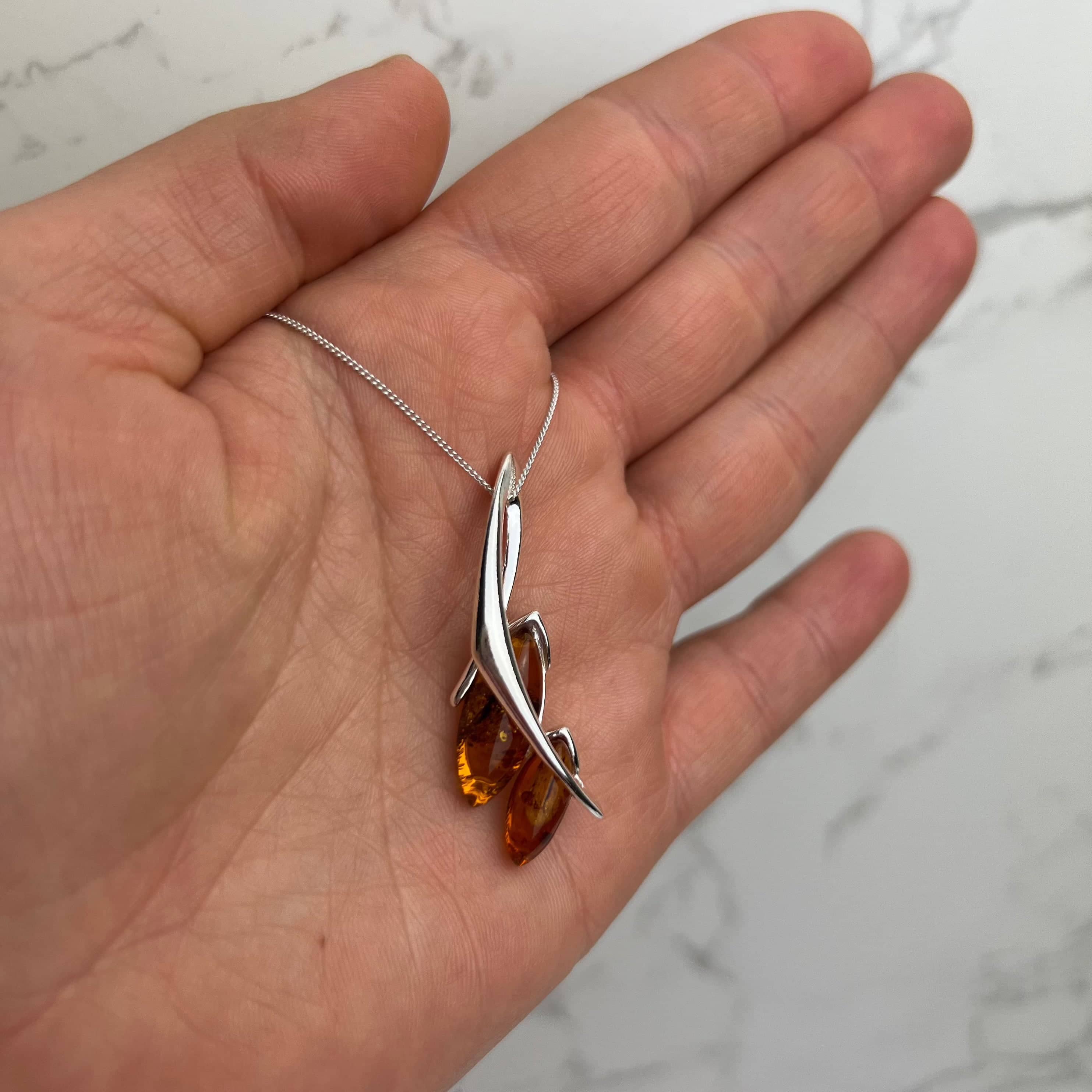 925 Sterling Silver & Genuine Baltic Amber Modern Pendant - GL221