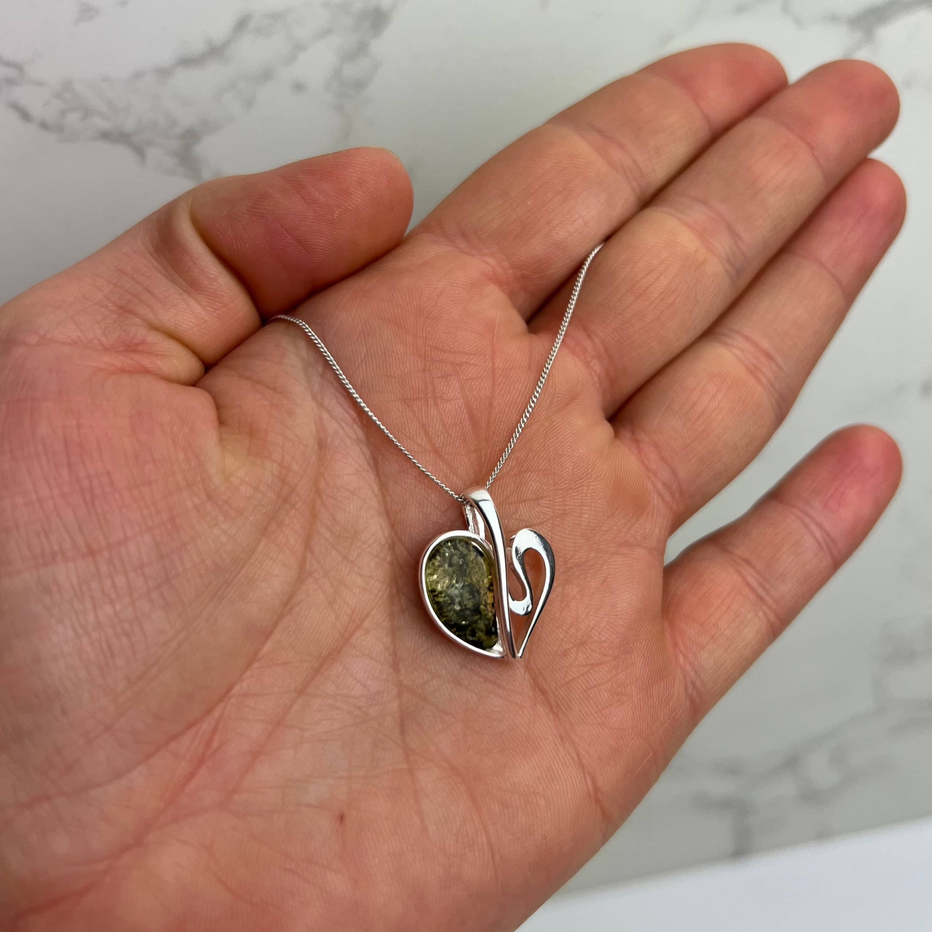 925 Sterling Silver & Baltic Amber Modern Heart Pendant - GL2015