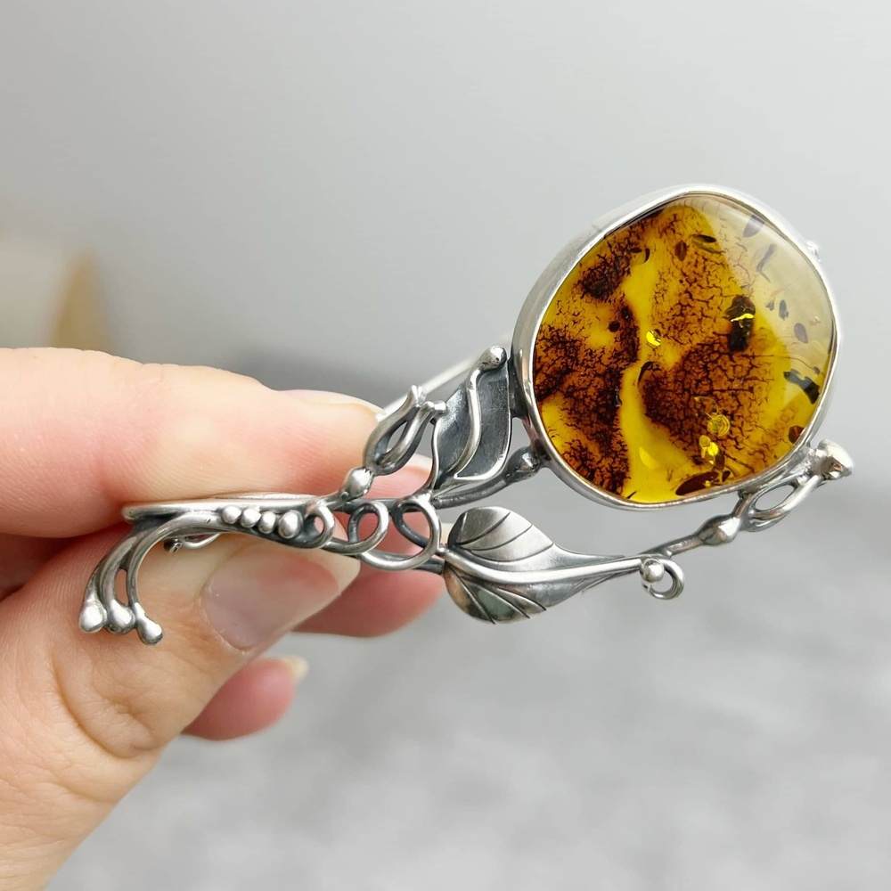 925 Sterling Silver & Baltic Amber Unique Amber Brooch - BR0151