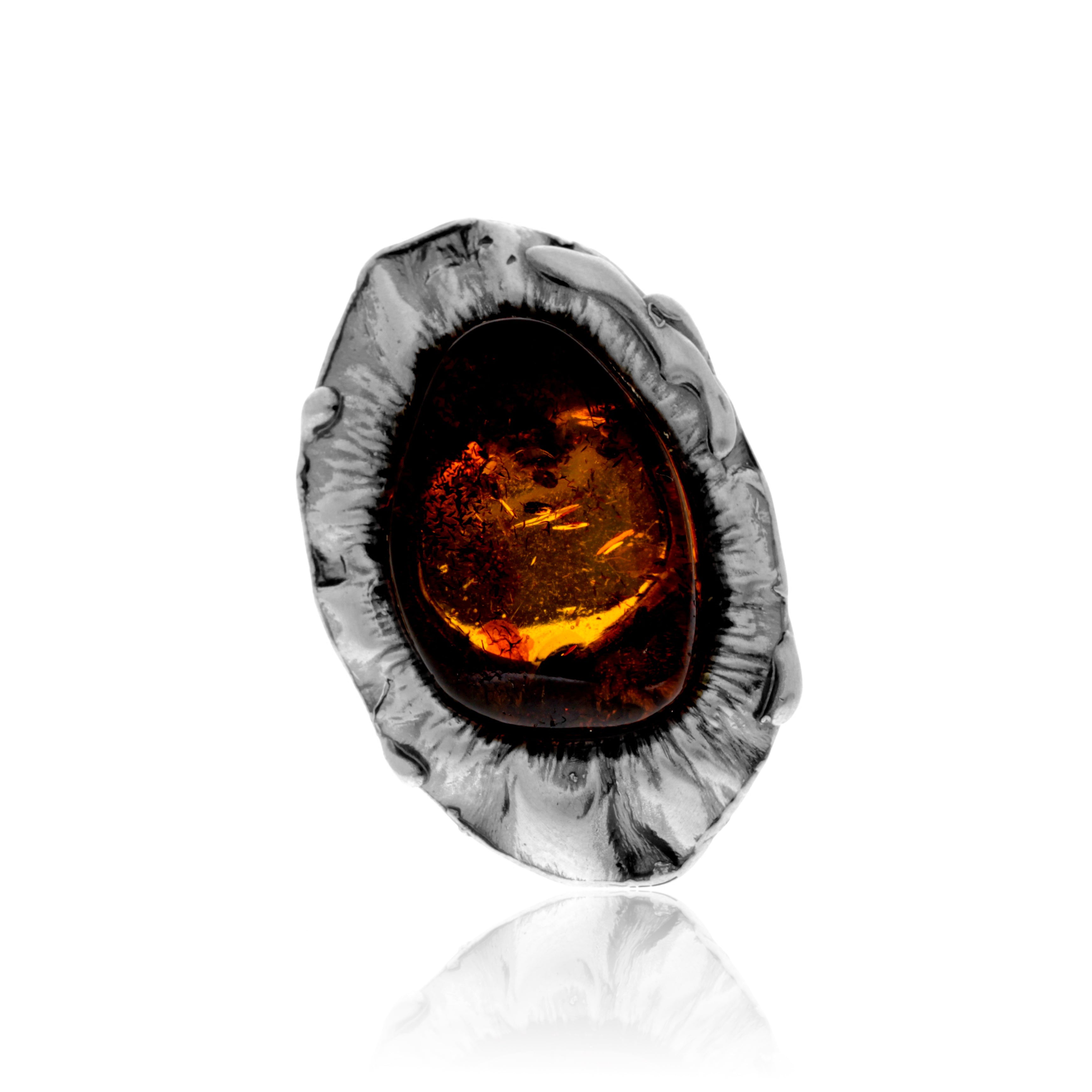 eebad1c223928f8835a7c22c40598a51