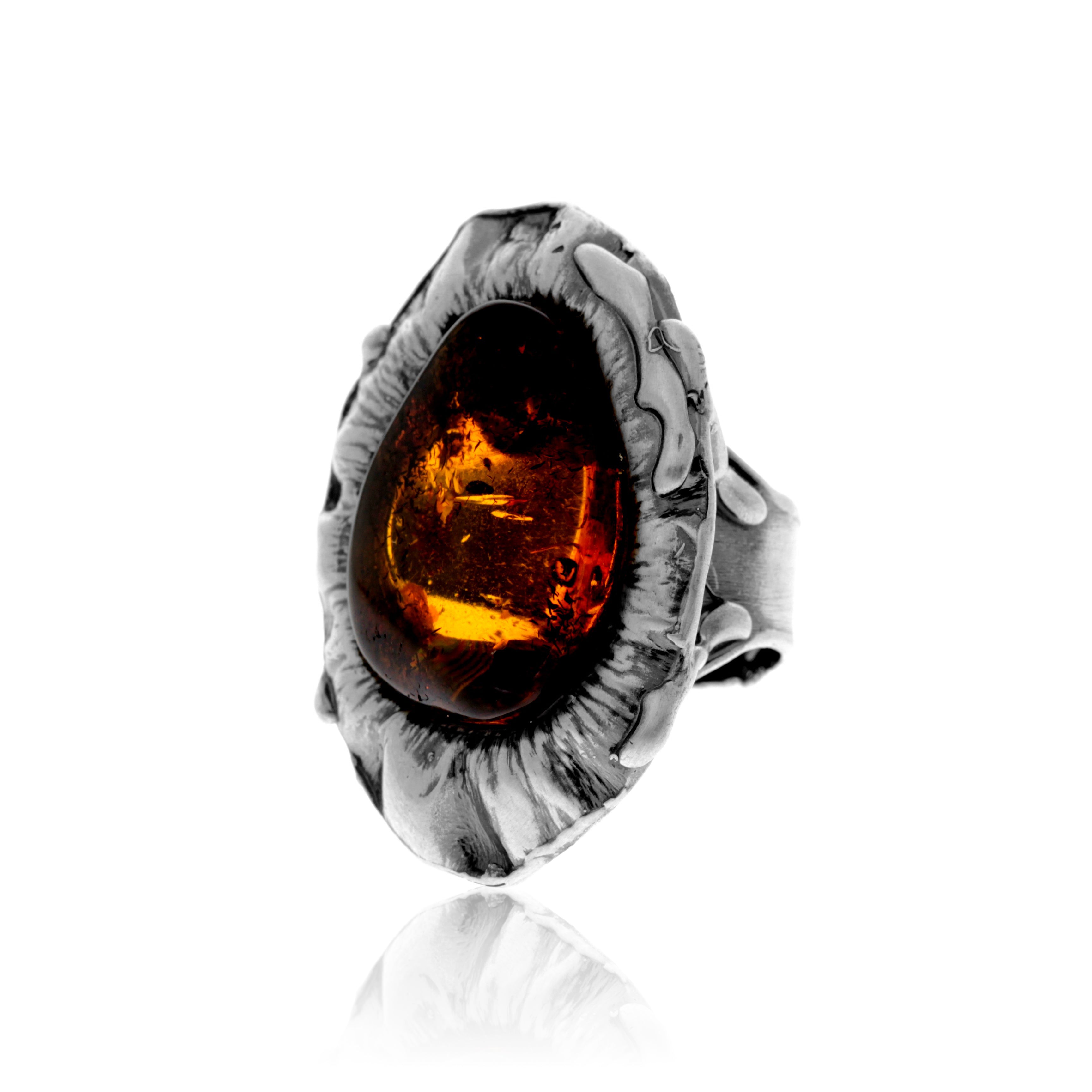 eecbe75dac2585f8409a96f6e423a2af