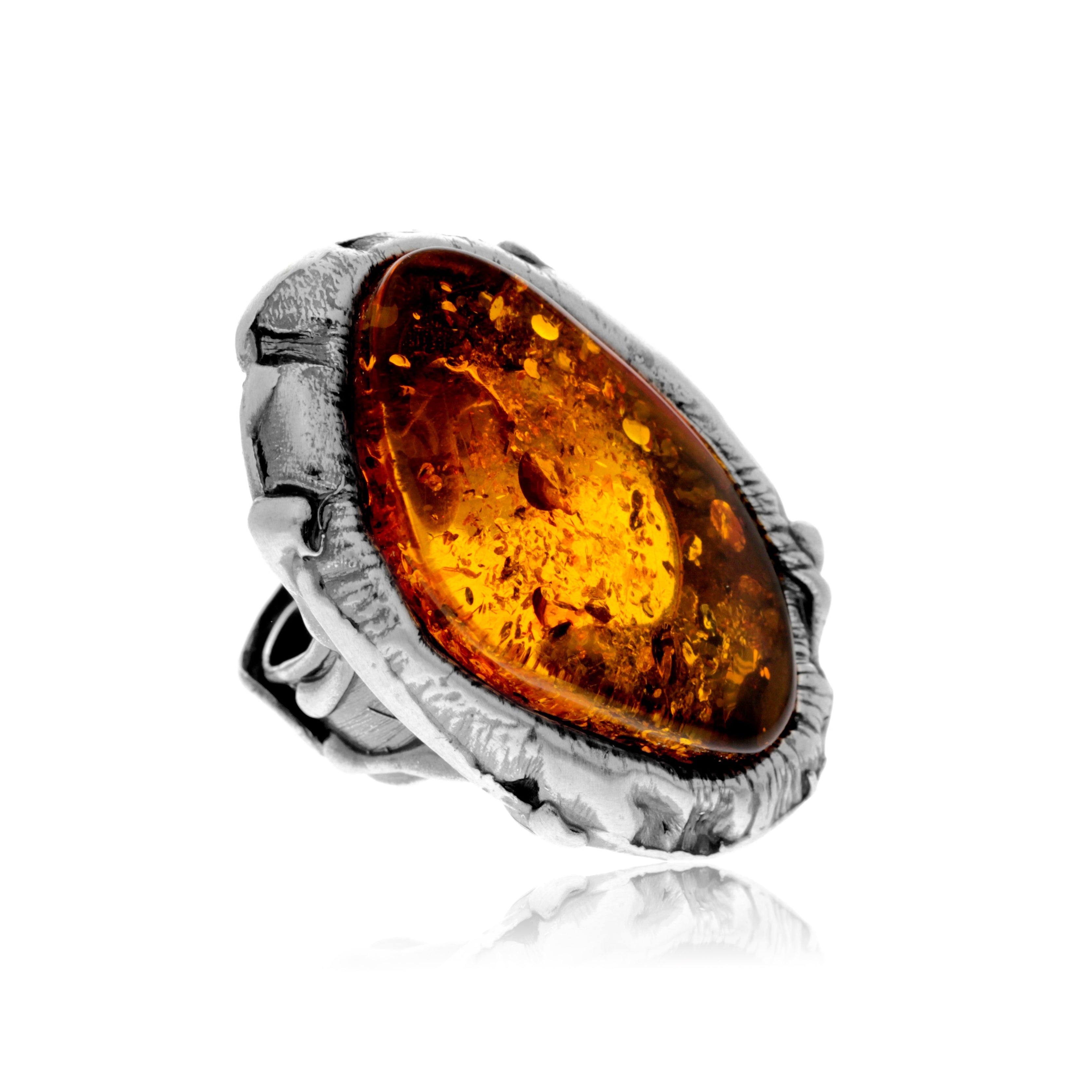 b8dc8c9e284e4ed4db98f3846c8b997c