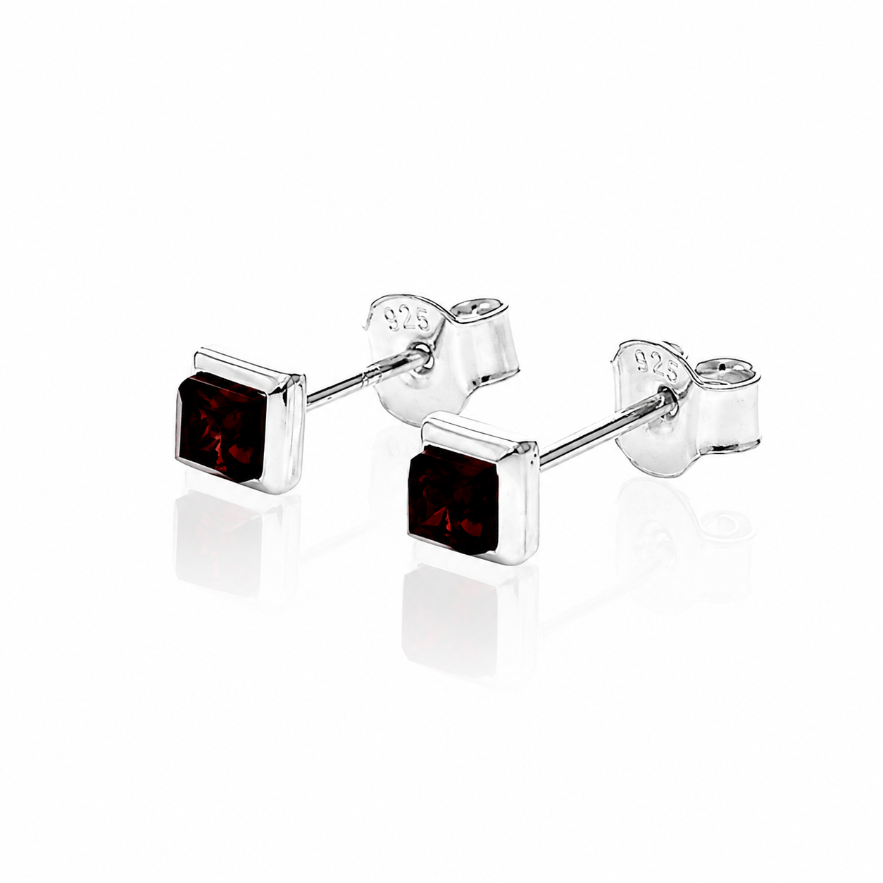 925 Sterling Silver & Genuine Baltic Amber Classic Square Small Studs Earrings - 8635