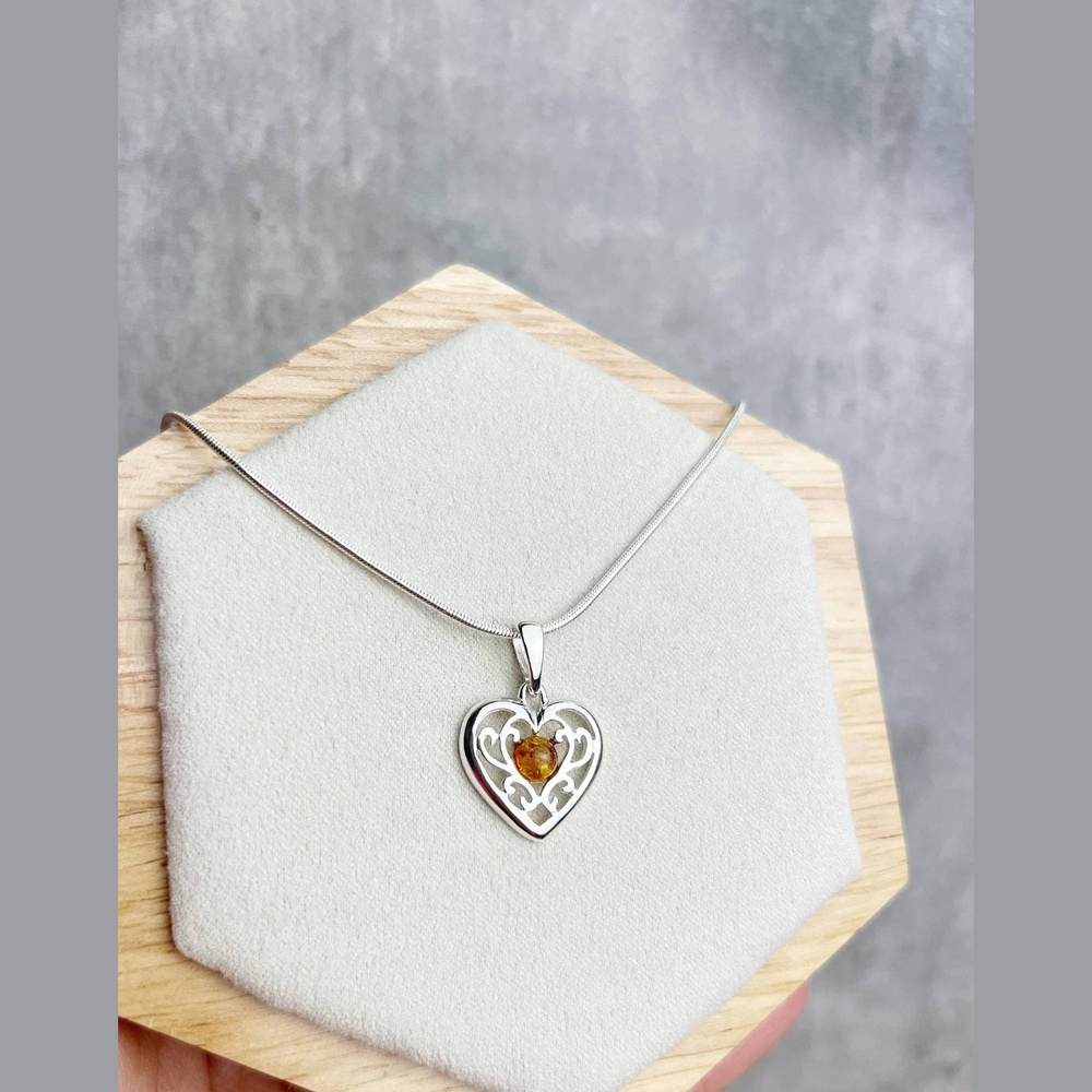 925 Sterling Silver & Baltic Amber Modern Heart Pendant - GL2006