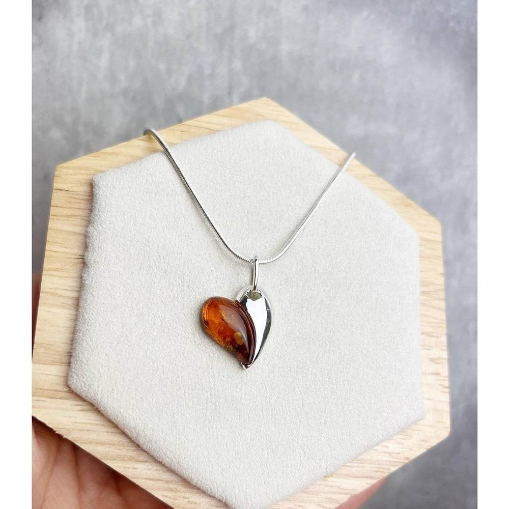 925 Sterling Silver & Baltic Amber Pendant in Heart Shape - GL239