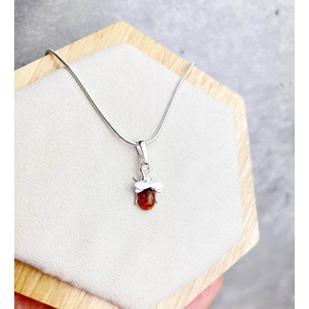 925 Sterling Silver & Genuine Baltic Amber Fly Bee Pendant - GL356