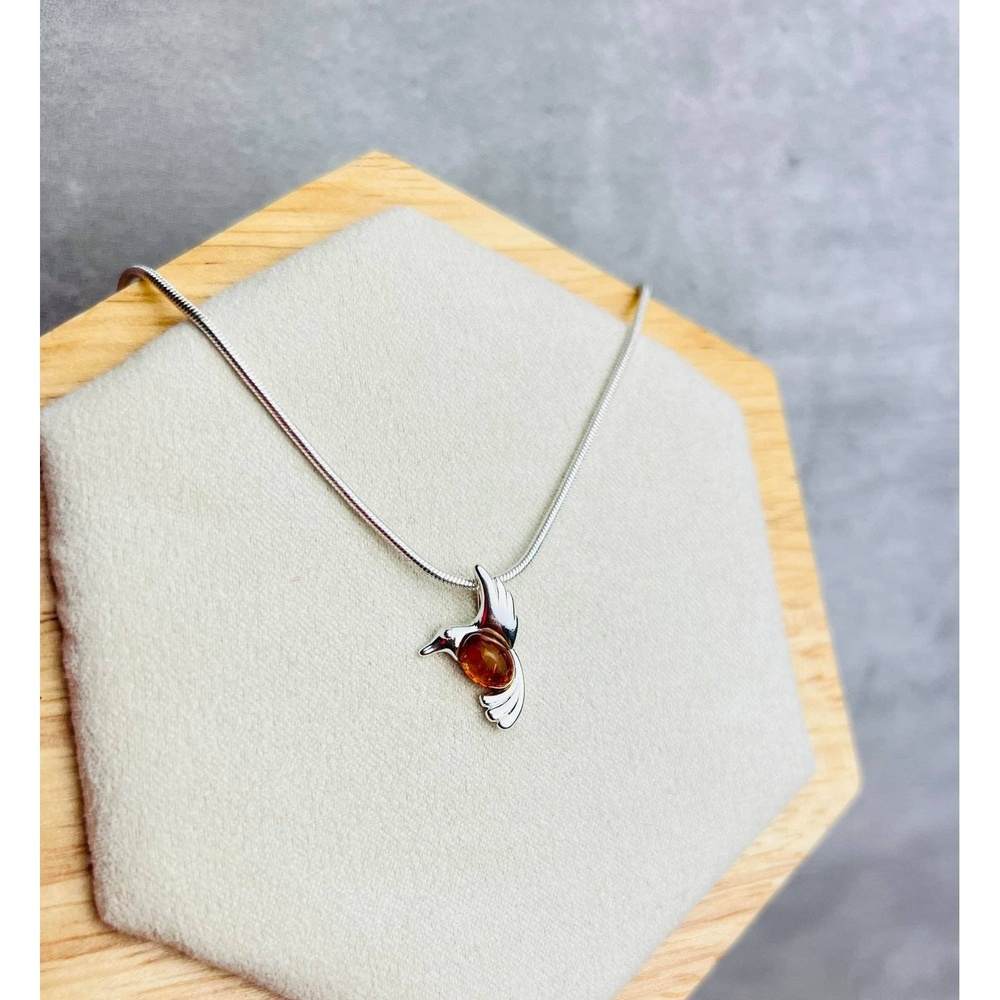 925 Sterling Silver & Baltic Amber Bird Pendant - GL399