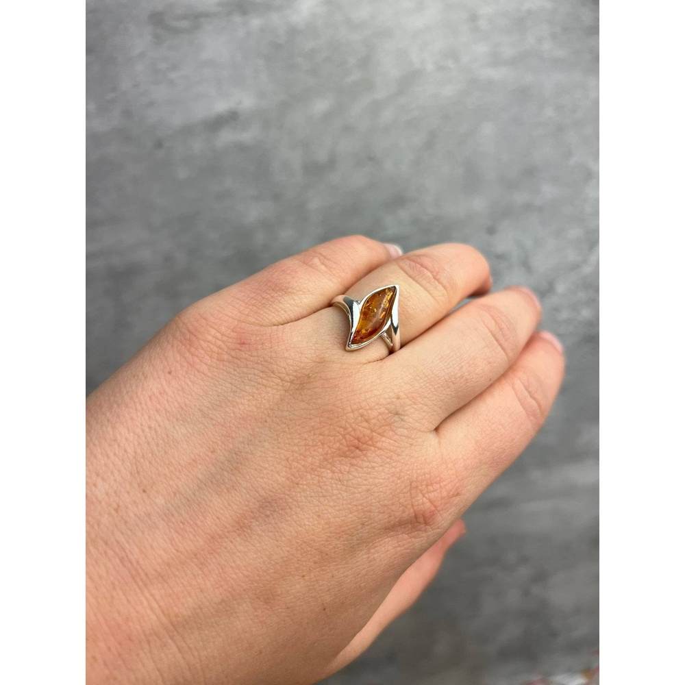 925 Sterling Silver & Baltic Amber Modern Designer Ring - GL410