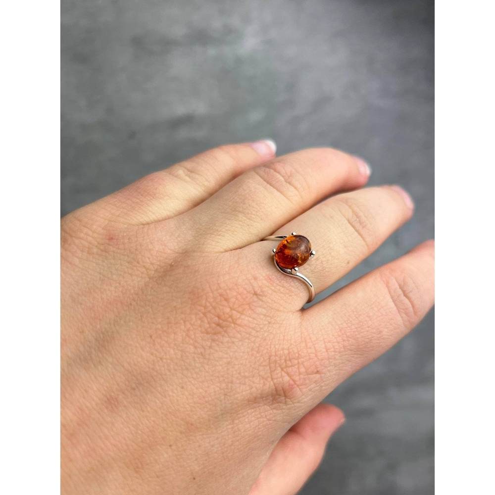 925 Sterling Silver & Genuine Oval Baltic Amber Modern Ring - GL465
