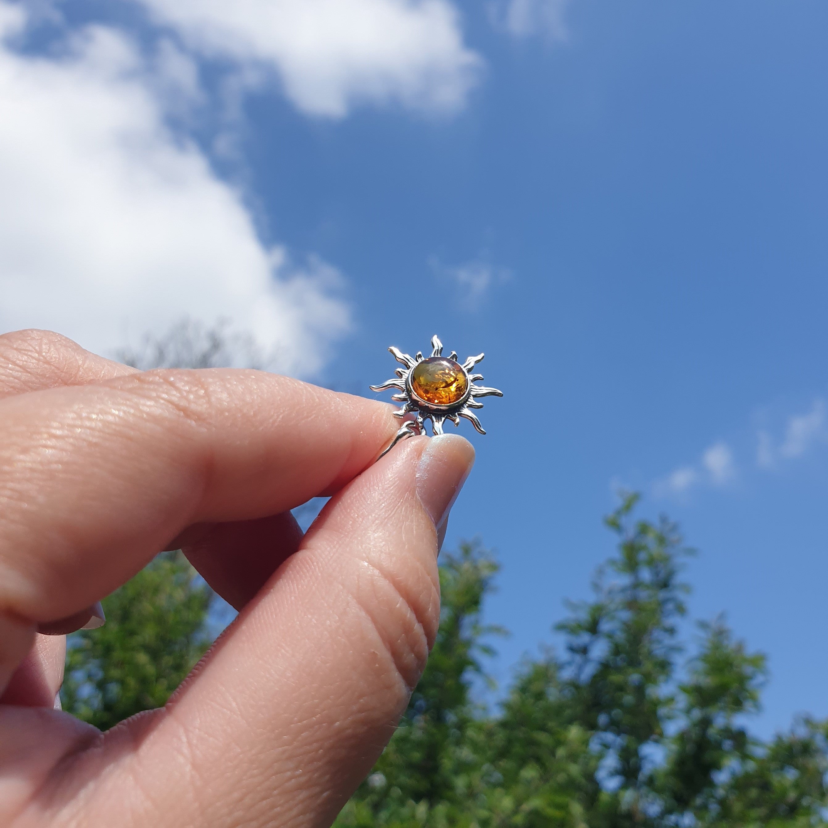 925 Sterling Silver Sun Pendant with Baltic Amber - 1764