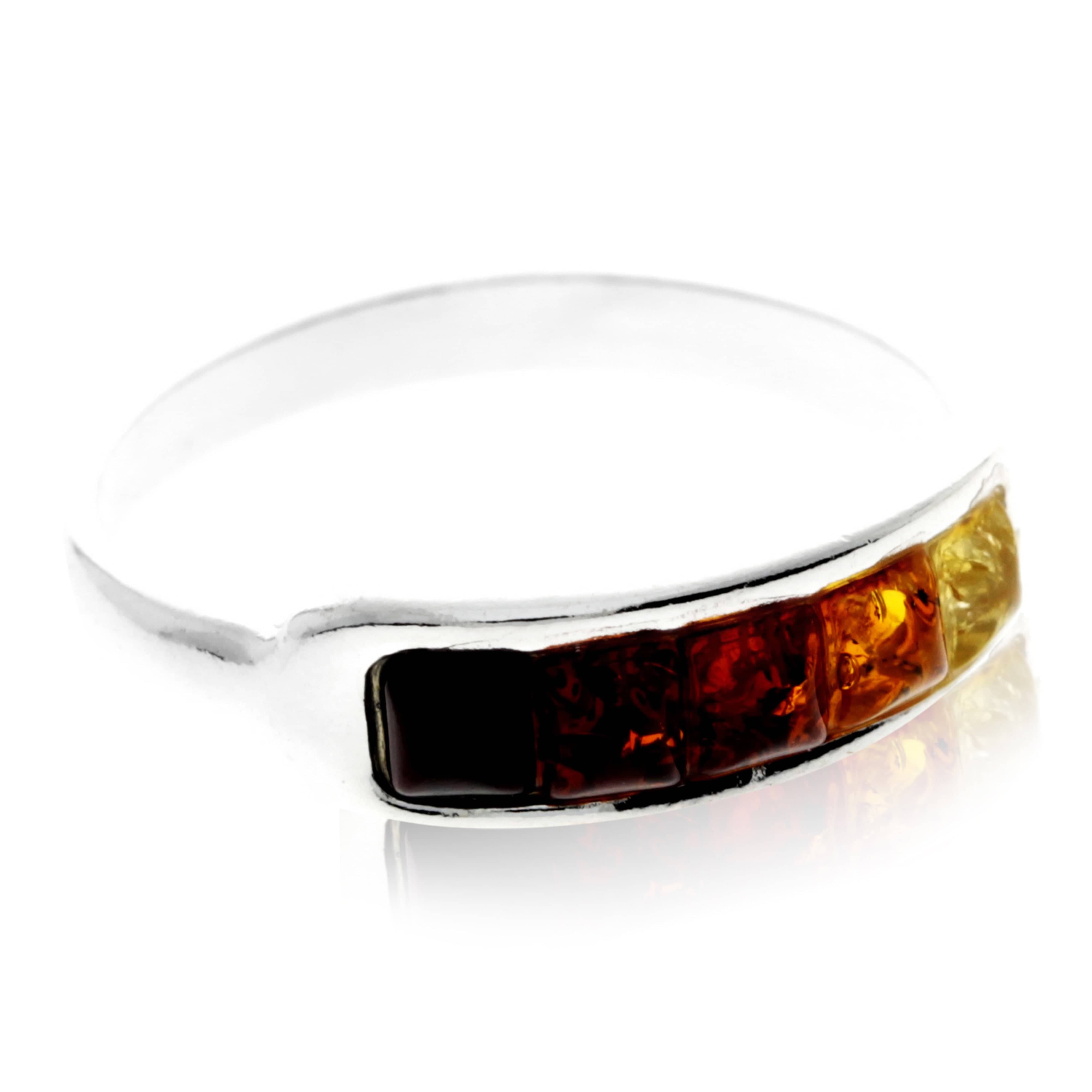 925 Sterling Silver & Genuine Baltic Amber Modern Ring - GL421