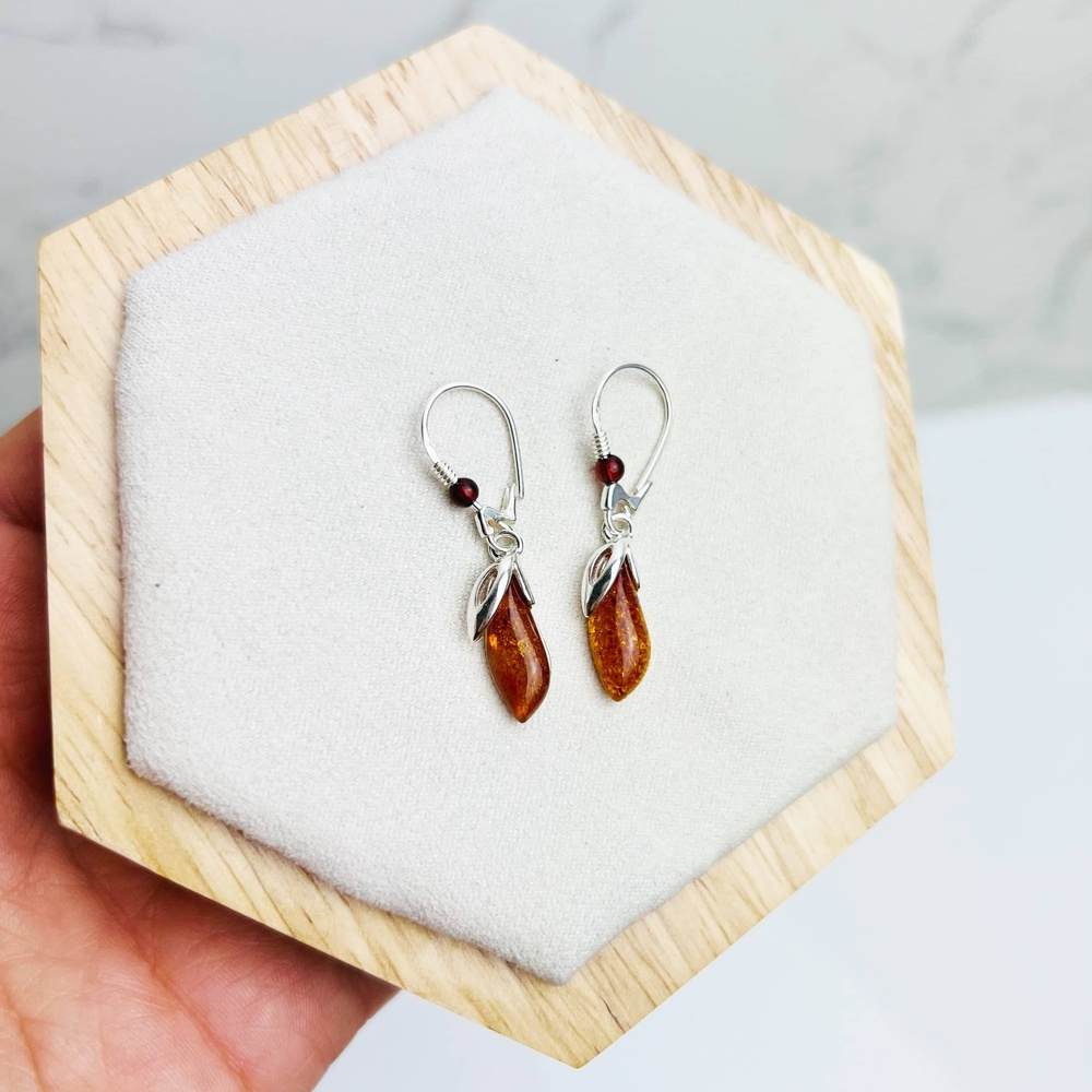 925 Sterling Silver & Genuine Baltic Amber Modern Drop Dangling Earrings - GL1031