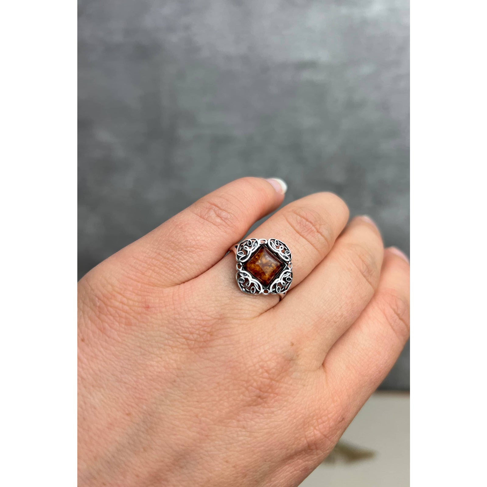 925 Sterling Silver & Genuine Square Baltic Amber Classic Designer Ring - 7599