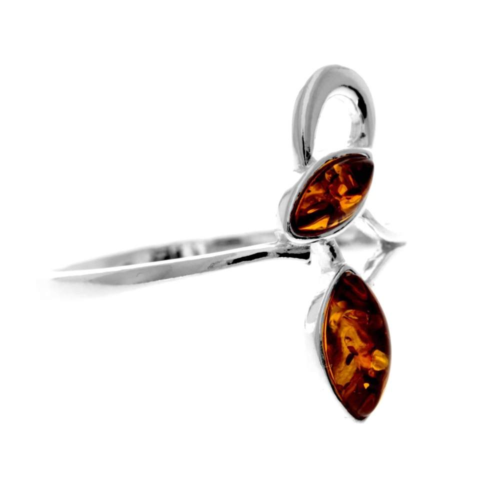 925 Sterling Silver & Genuine Baltic Amber Modern Ring - M740