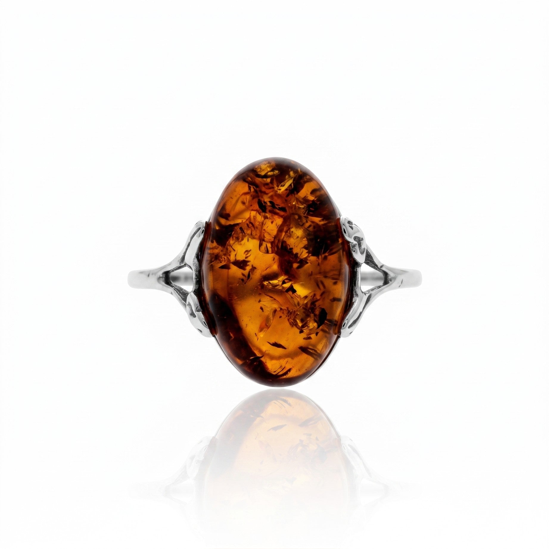 925 Sterling Silver & Genuine Baltic Amber Classic Ring - 7603