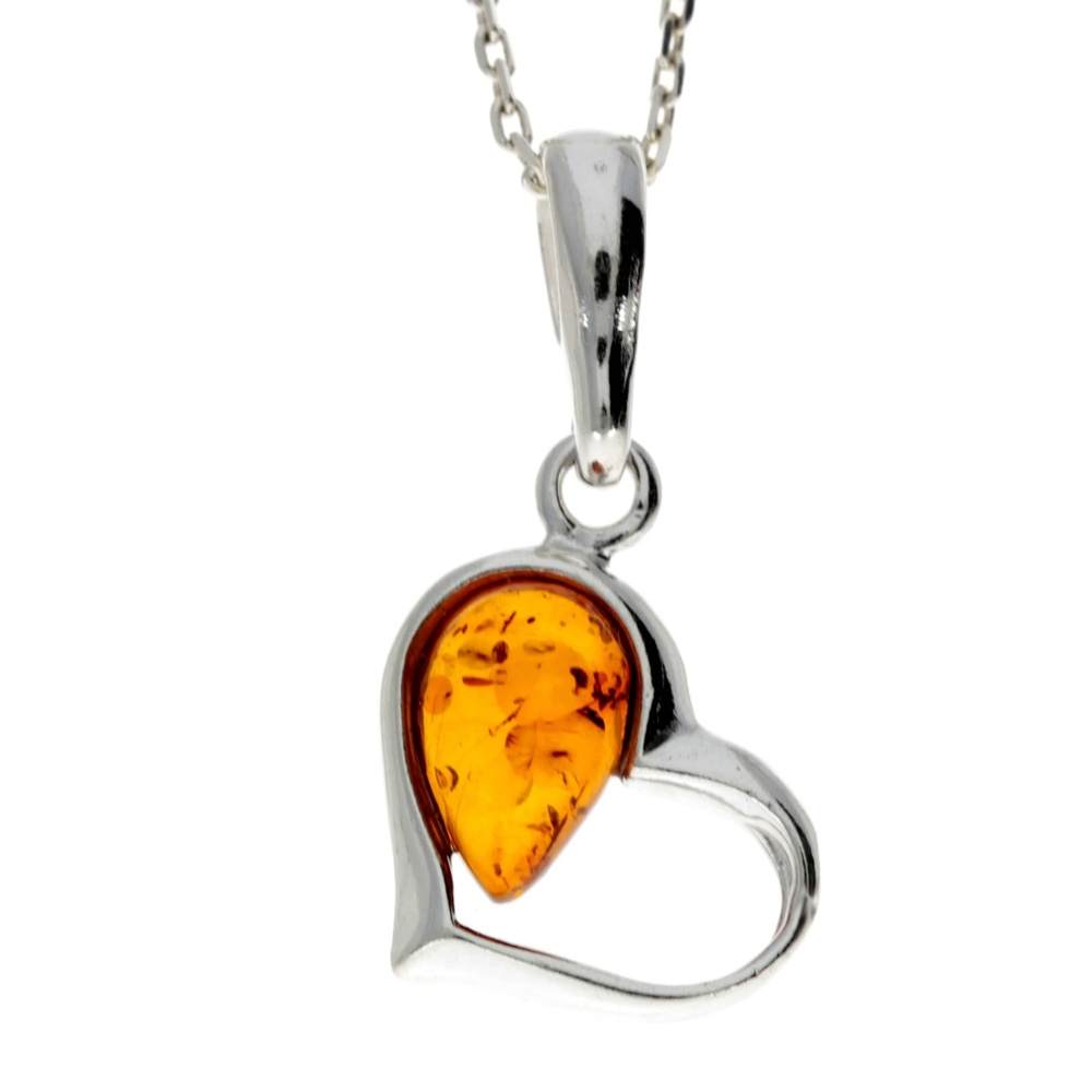 925 Sterling Silver & Genuine Teardrop Baltic Amber Classic Heart Pendant - 1957