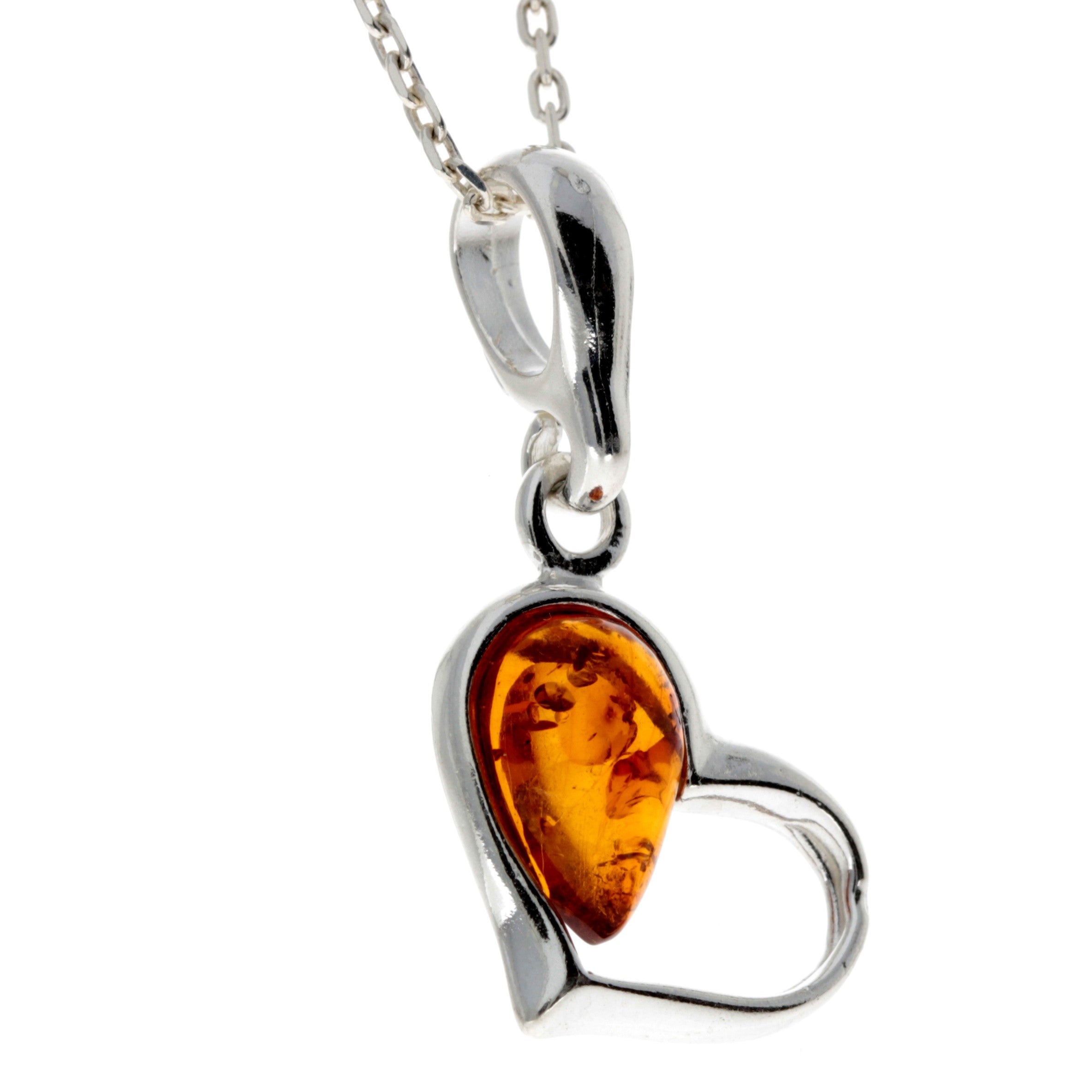 925 Sterling Silver & Genuine Teardrop Baltic Amber Classic Heart Pendant - 1957