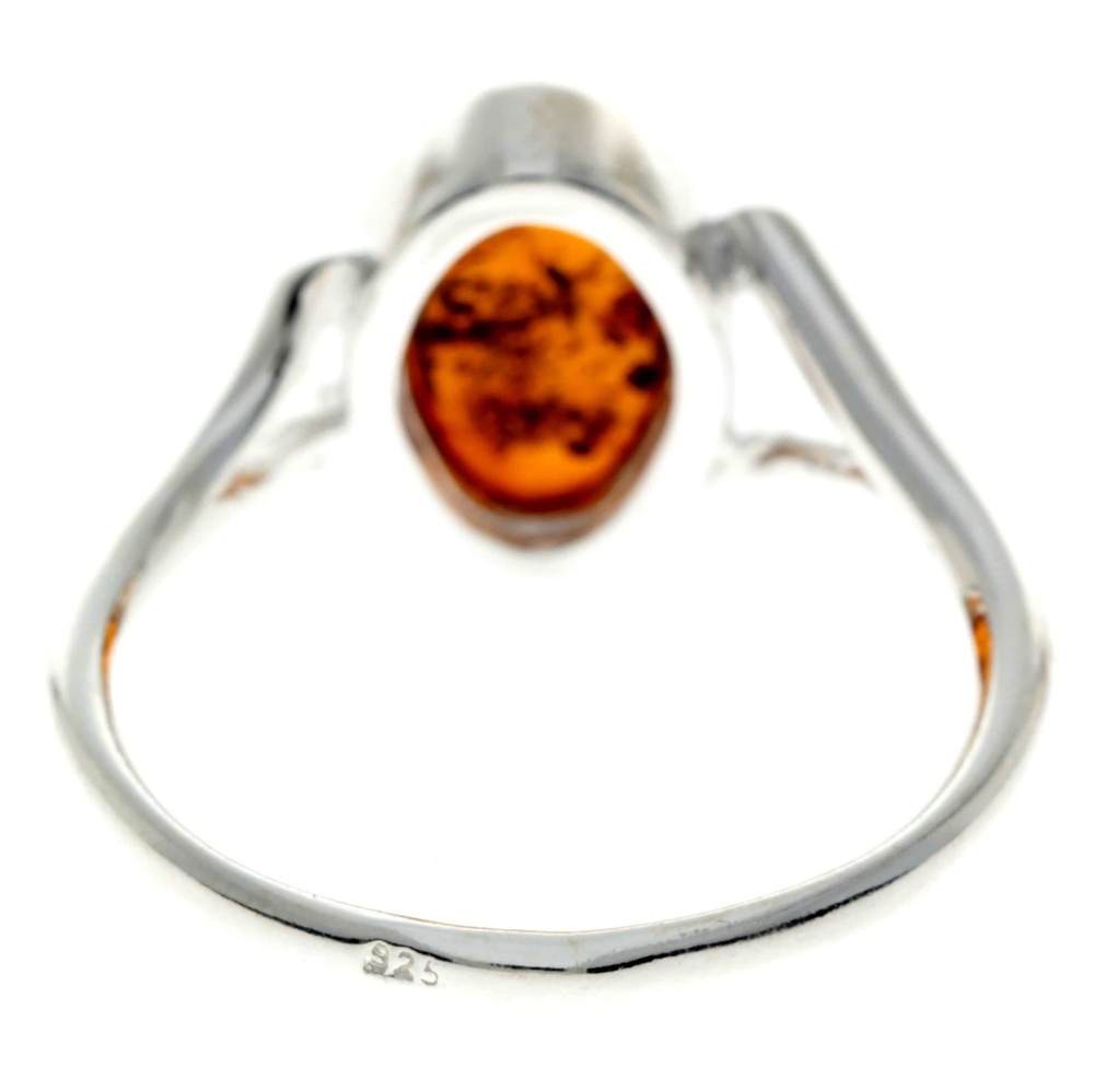 925 Sterling Silver & Baltic Amber Classic Designer Ring - 7108