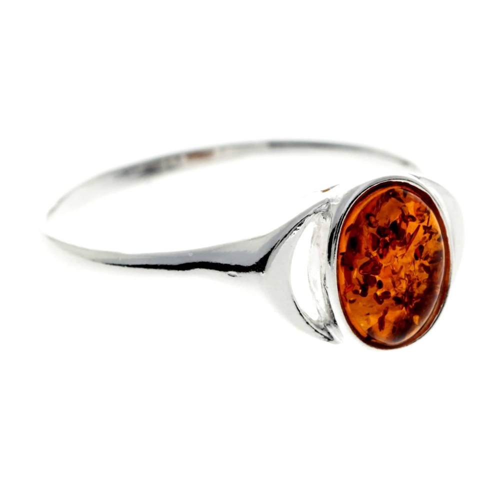 925 Sterling Silver & Oval Genuine Baltic Amber Classic Ring - 7265