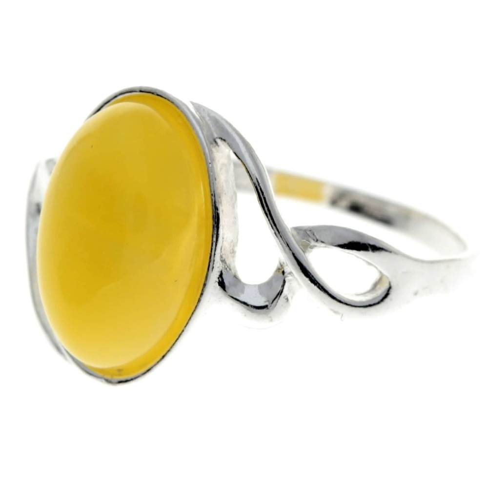 925 Sterling Silver & Genuine Oval Baltic Amber Classic Ring - AR11