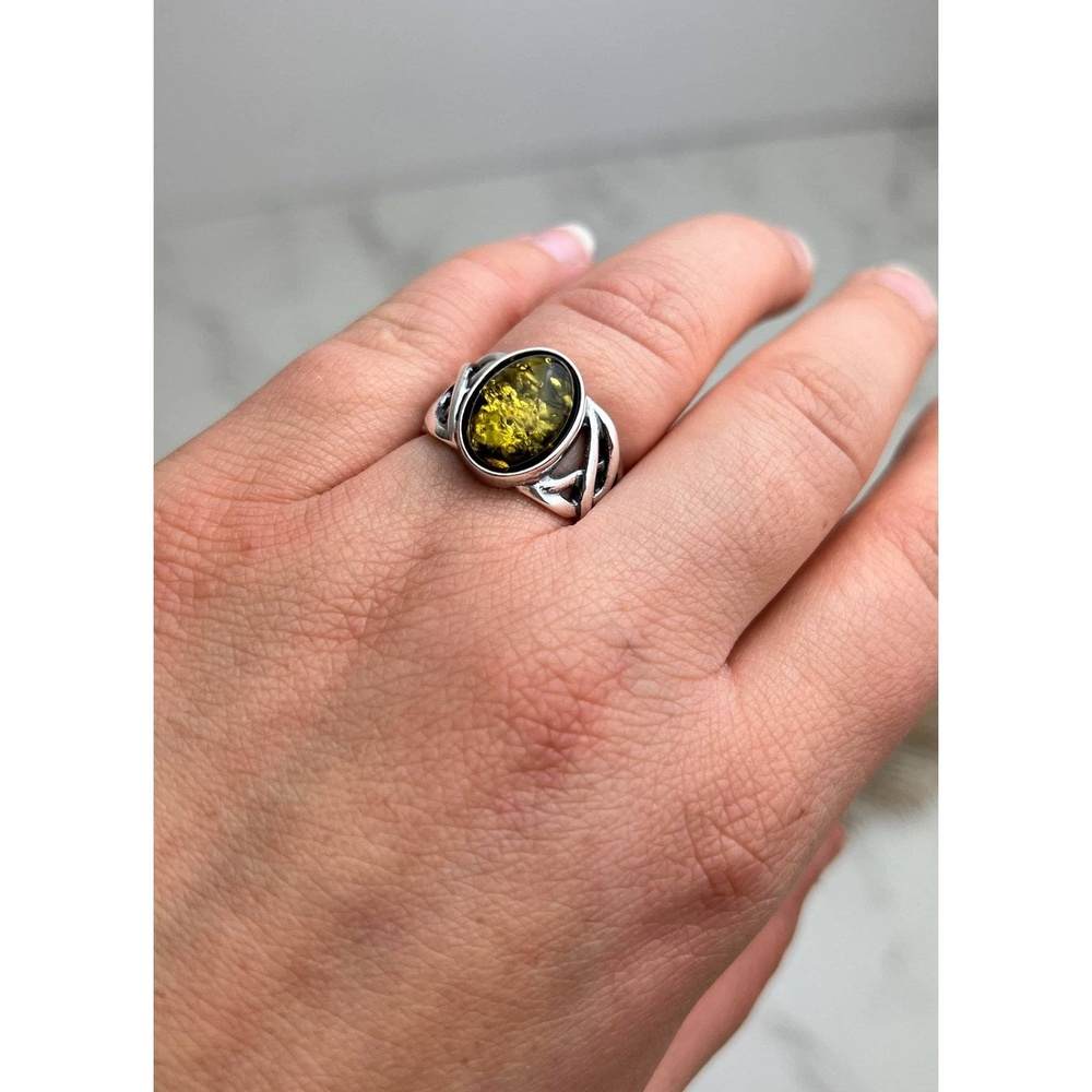 925 Sterling Silver & Genuine Oval Baltic Amber Celtic Large Ring - 7484