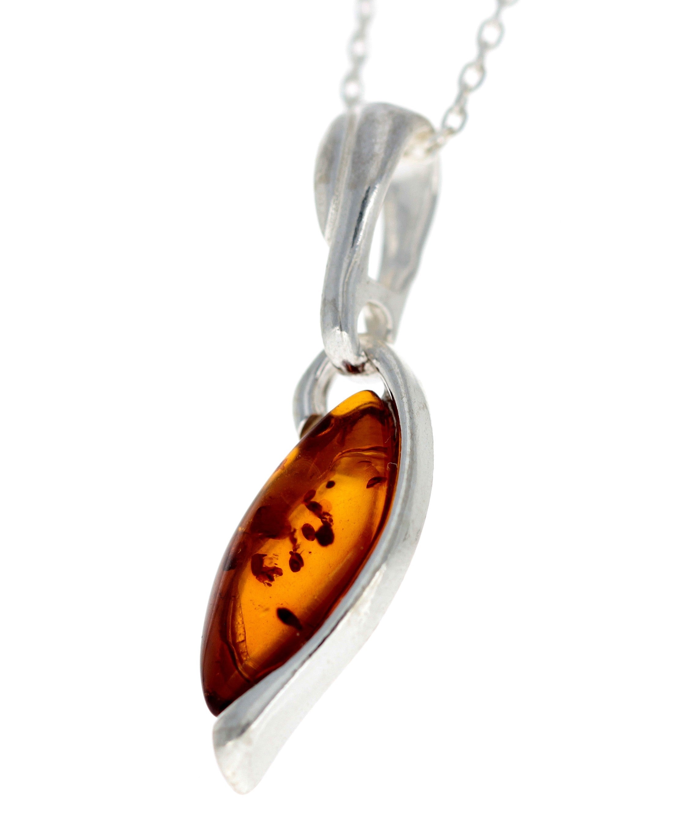 925 Sterling Silver & Genuine Baltic Amber Classic Pendant - G202