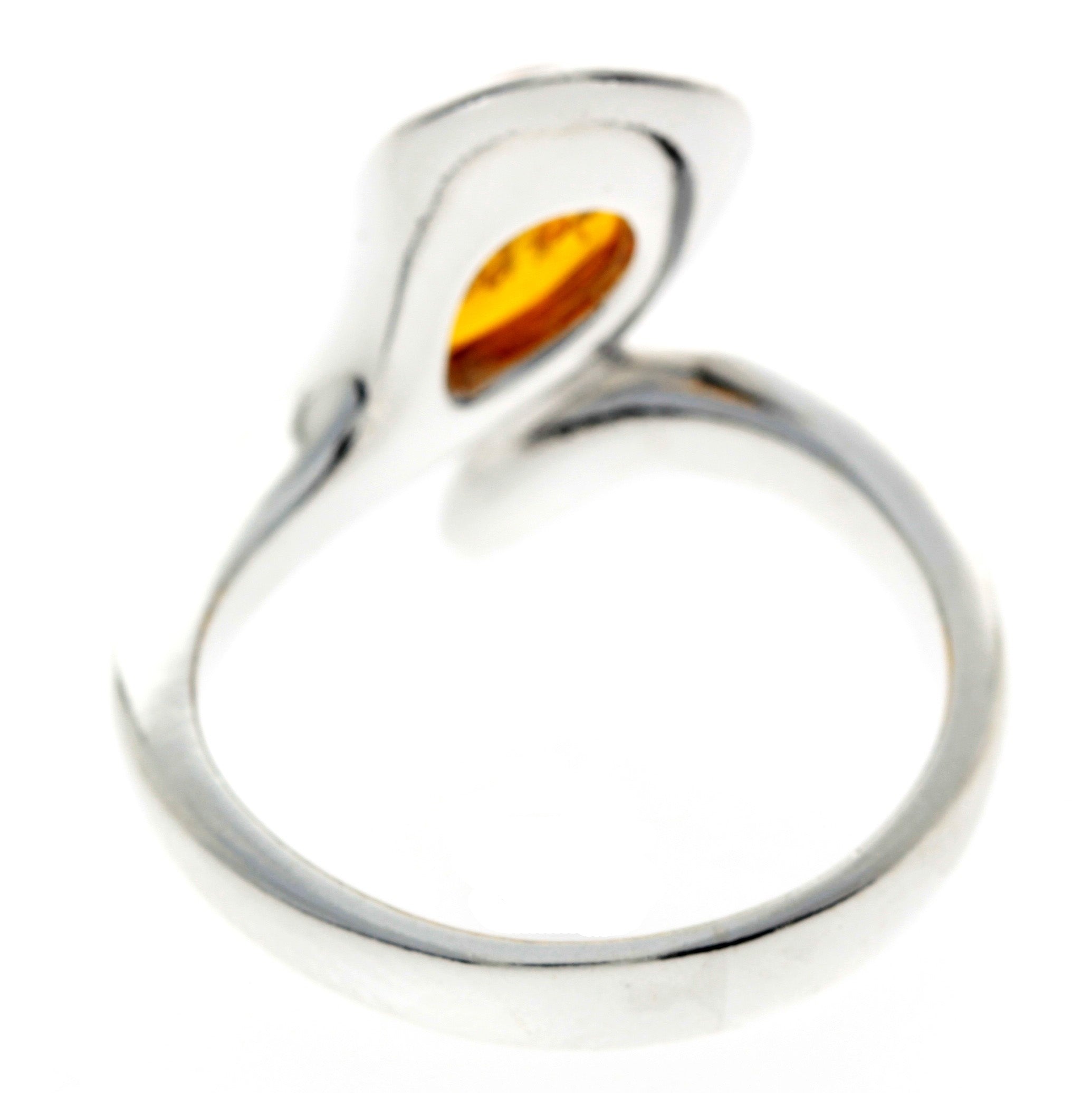 925 Sterling Silver & Genuine Baltic Amber Modern Ring - GL732