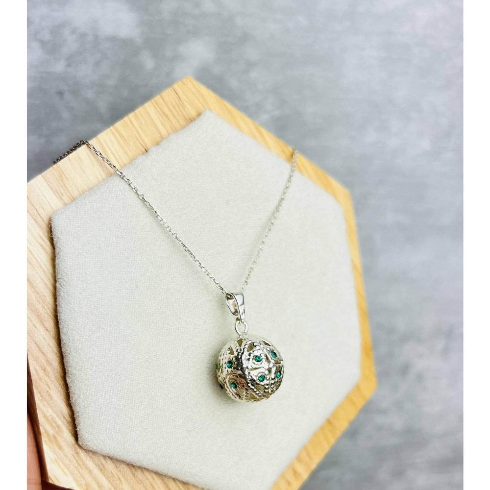 925 Sterling Silver Ball with Green Zirconia Stones Pendant -GS208