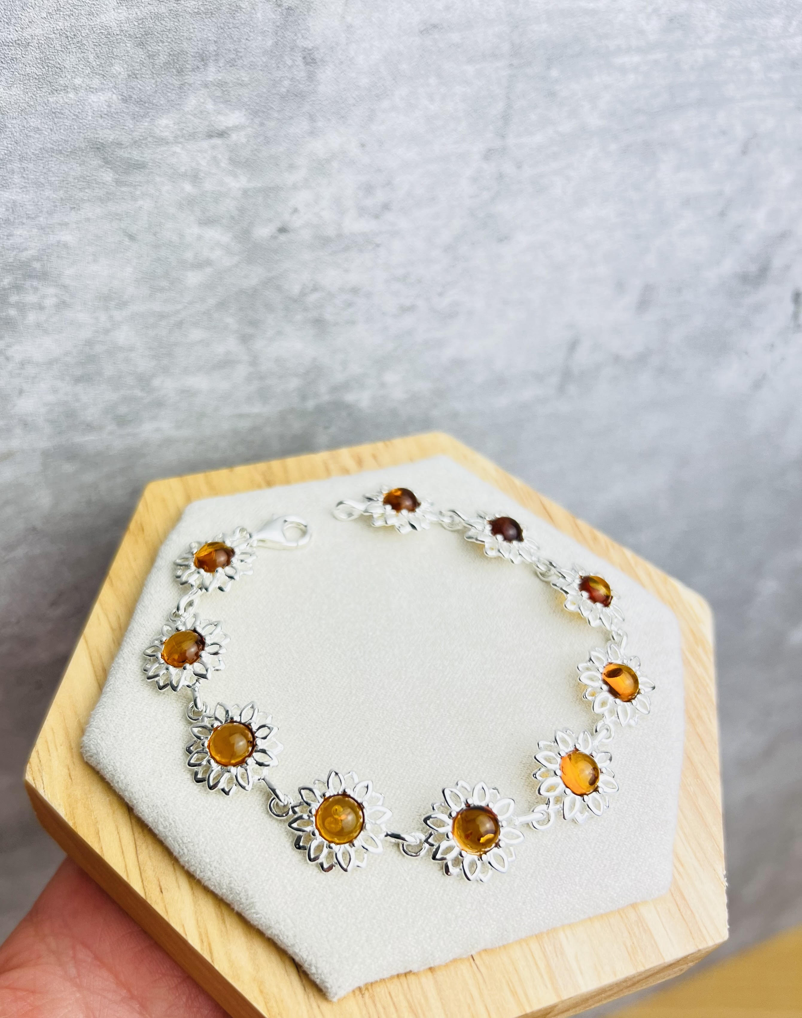 925 Sterling Silver & Genuine Baltic Amber Modern Flowers Link Bracelet - GL558